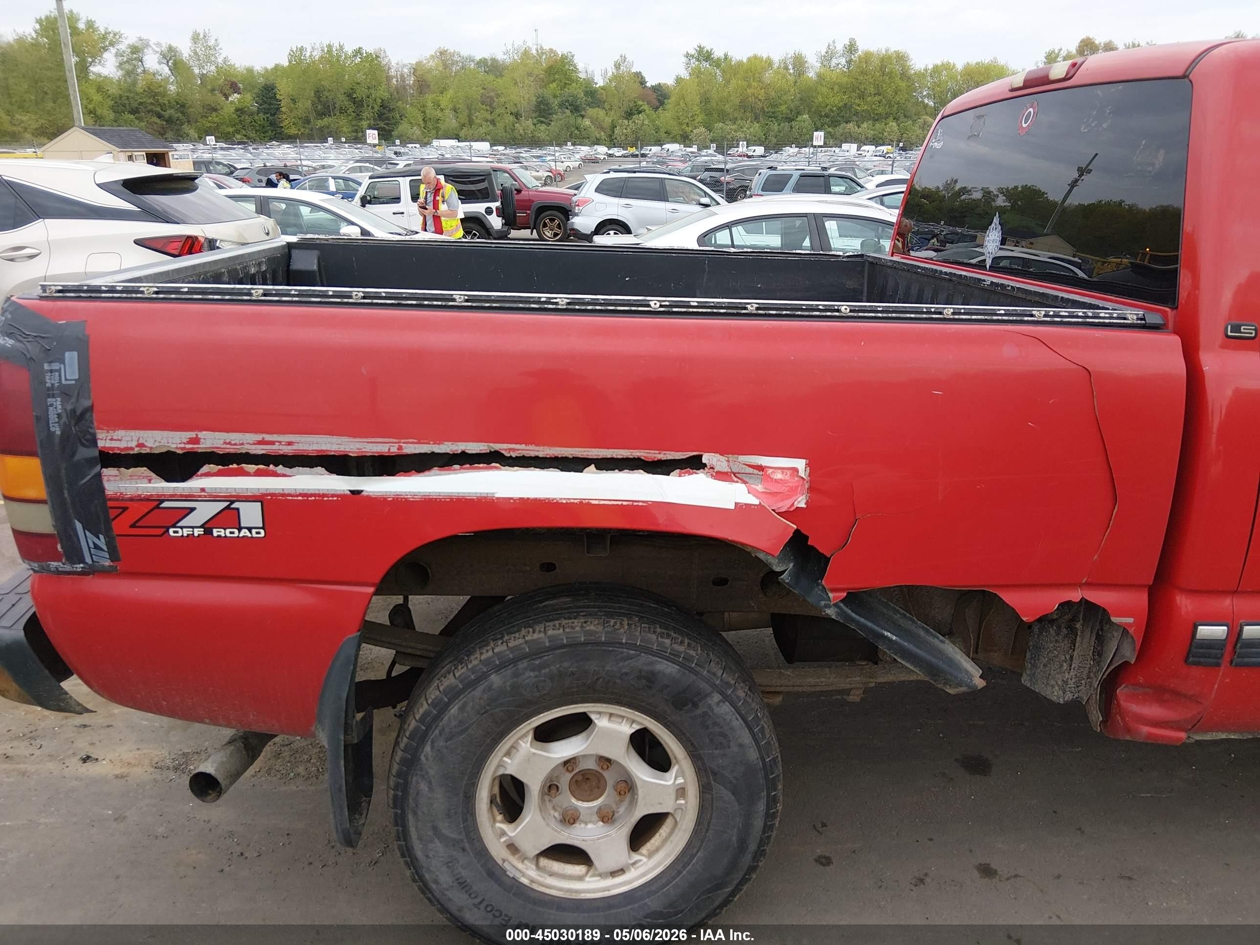 2002 Chevrolet Silverado 1500 Ls Красный vin: 1GCEK19T42Z201305