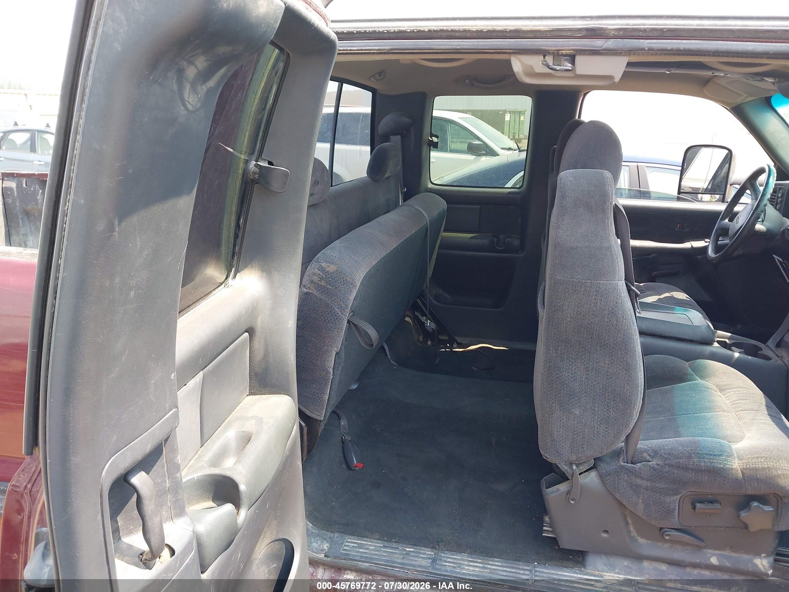 1999 Chevrolet Silverado 1500 Ls/lt Темно-бордовый vin: 1GCEK19T4XZ209928