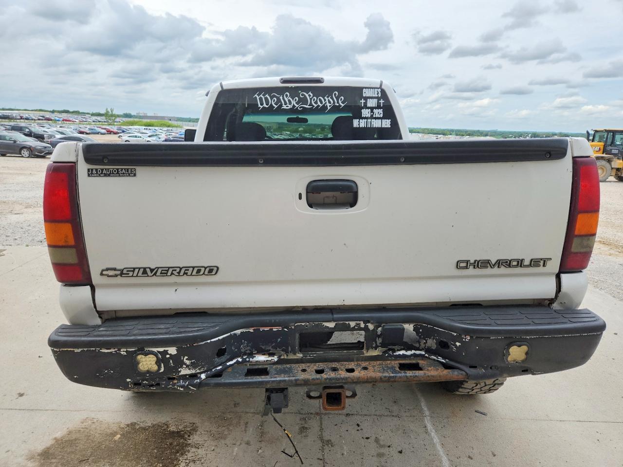2000 Chevrolet Silverado K1500 Белый vin: 1GCEK19T4YE335277