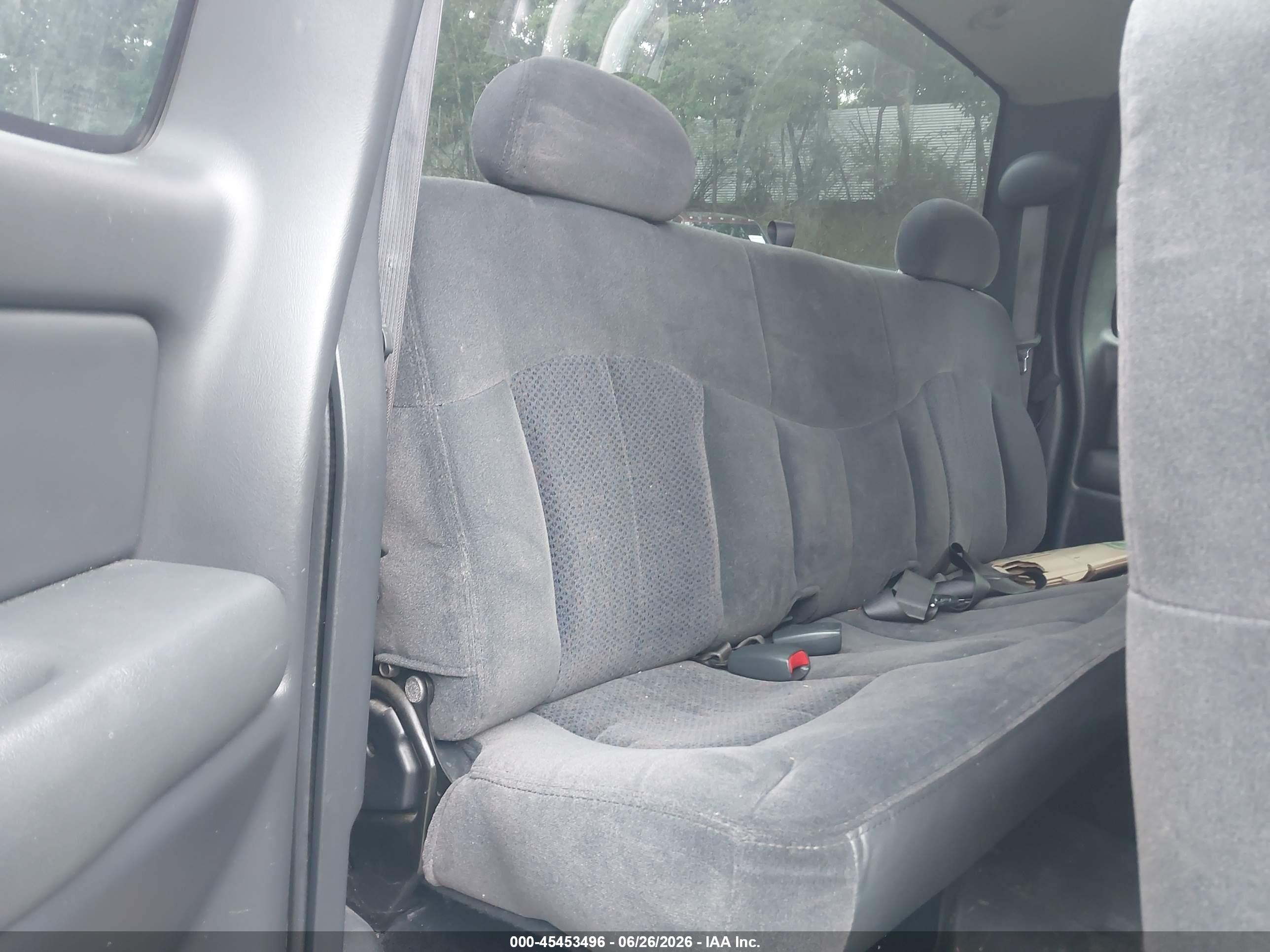 2002 Chevrolet Silverado 1500 Ls Navy vin: 1GCEK19T52Z109457