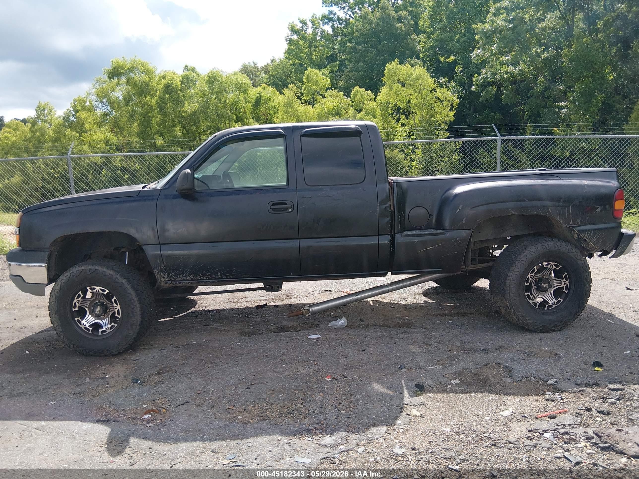 2003 Chevrolet Silverado 1500 Ls Black vin: 1GCEK19T53Z211133
