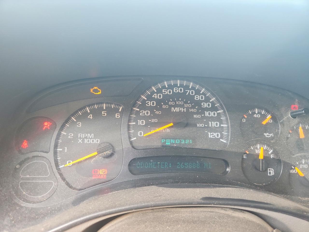 2004 Chevrolet Silverado K1500 Silver vin: 1GCEK19T54E363938
