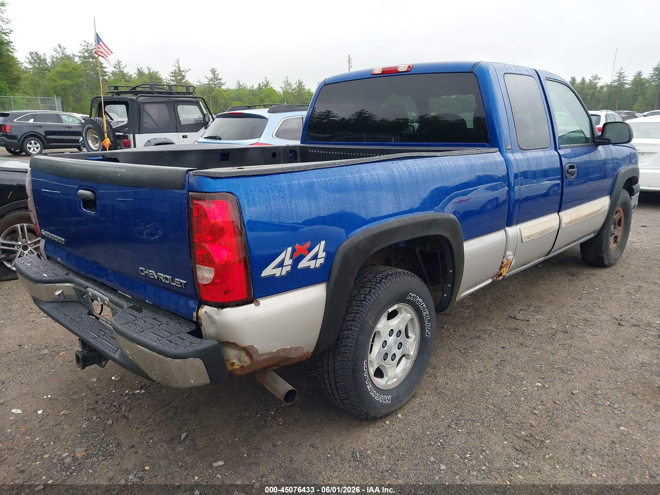 2004 Chevrolet Silverado 1500 Ls Blue vin: 1GCEK19T54Z241458