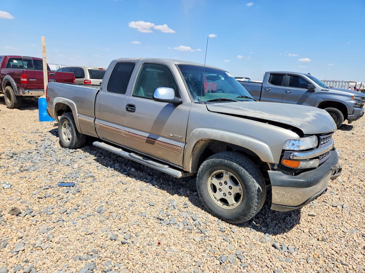 2001 Chevrolet Silverado K1500 Tan vin: 1GCEK19T61E165817