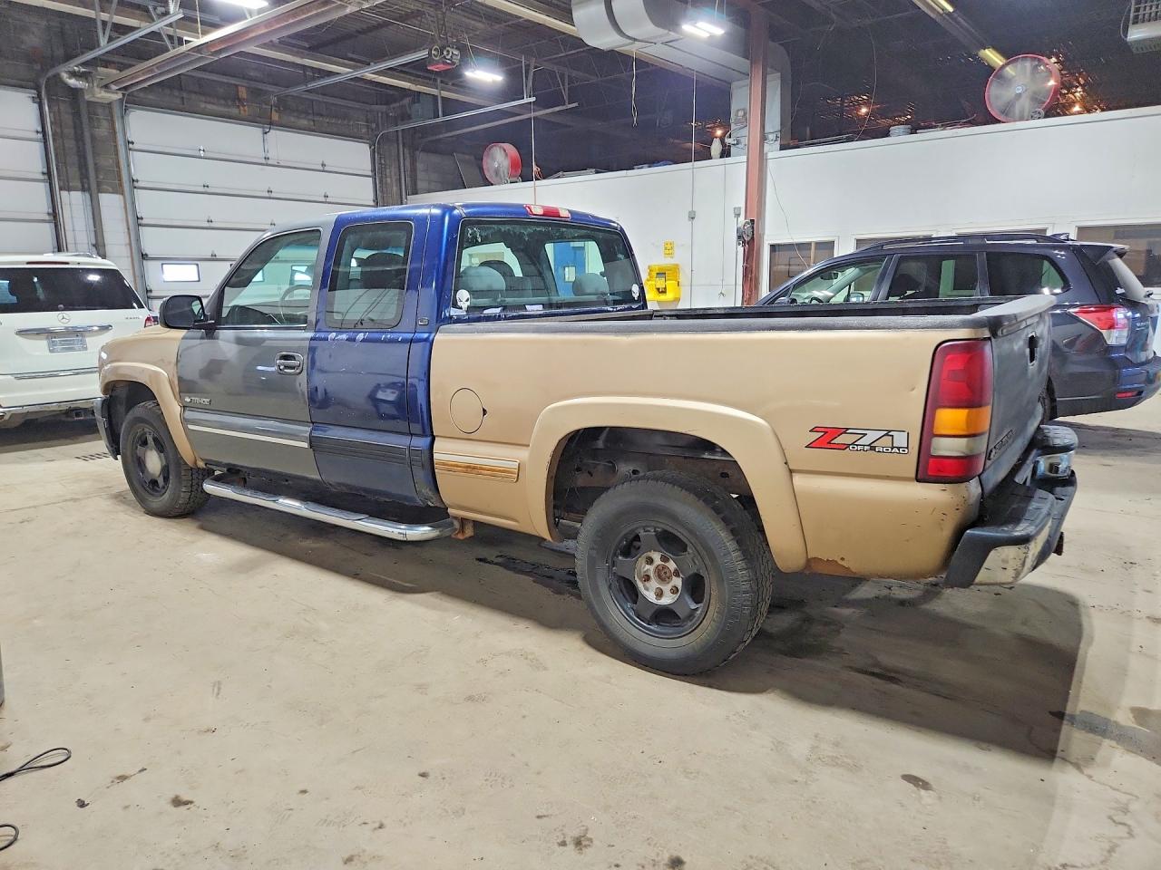 2001 Chevrolet Silverado K1500 Двухцветный vin: 1GCEK19T61Z226916