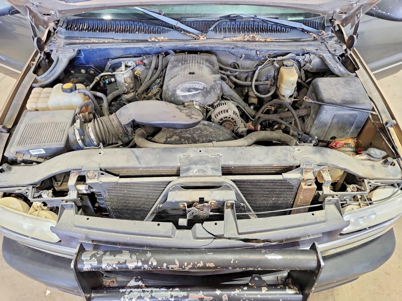 2001 Chevrolet Silverado K1500 Двухцветный vin: 1GCEK19T61Z226916