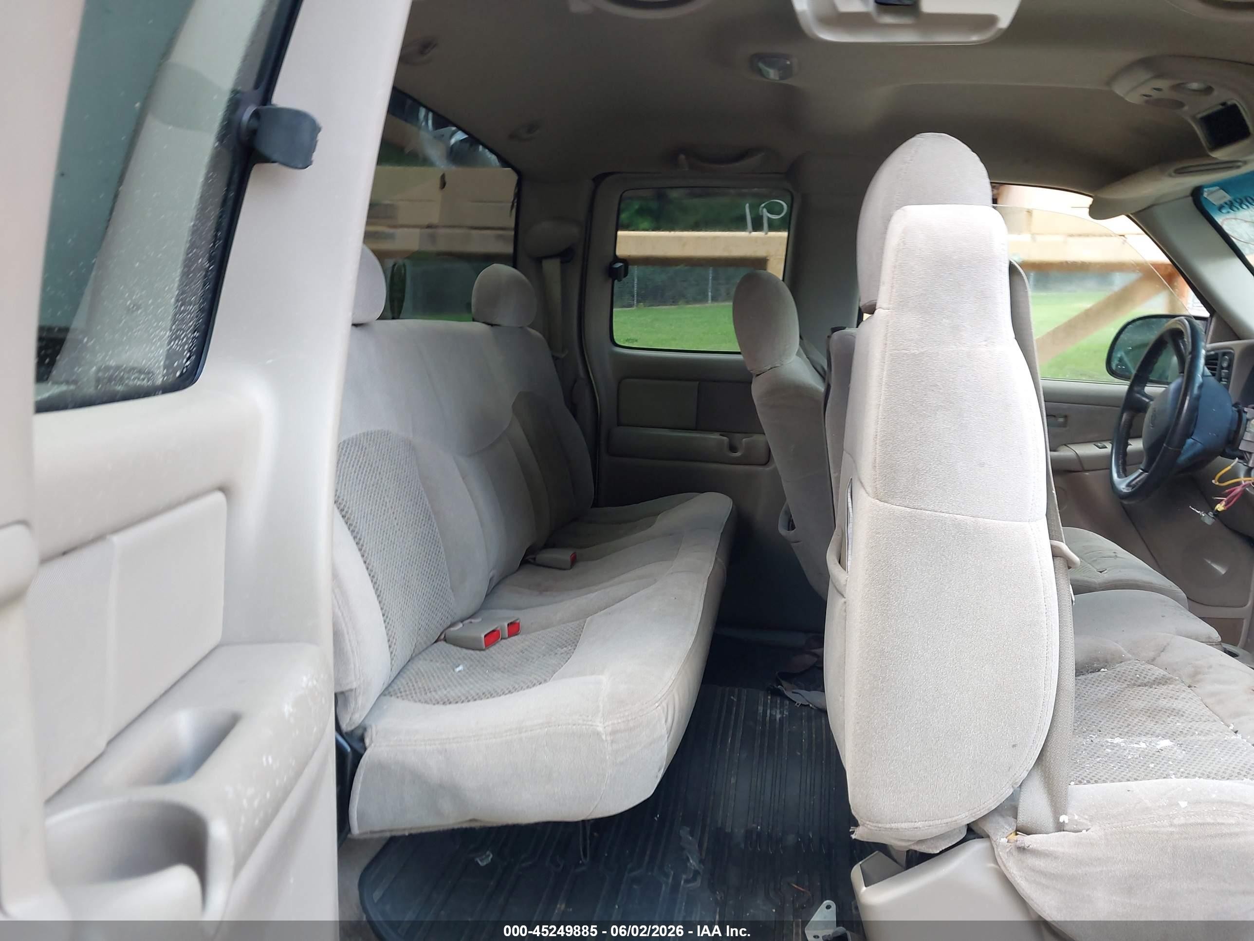 2002 Chevrolet Silverado 1500 Ls Желто-коричневый vin: 1GCEK19T62E189150
