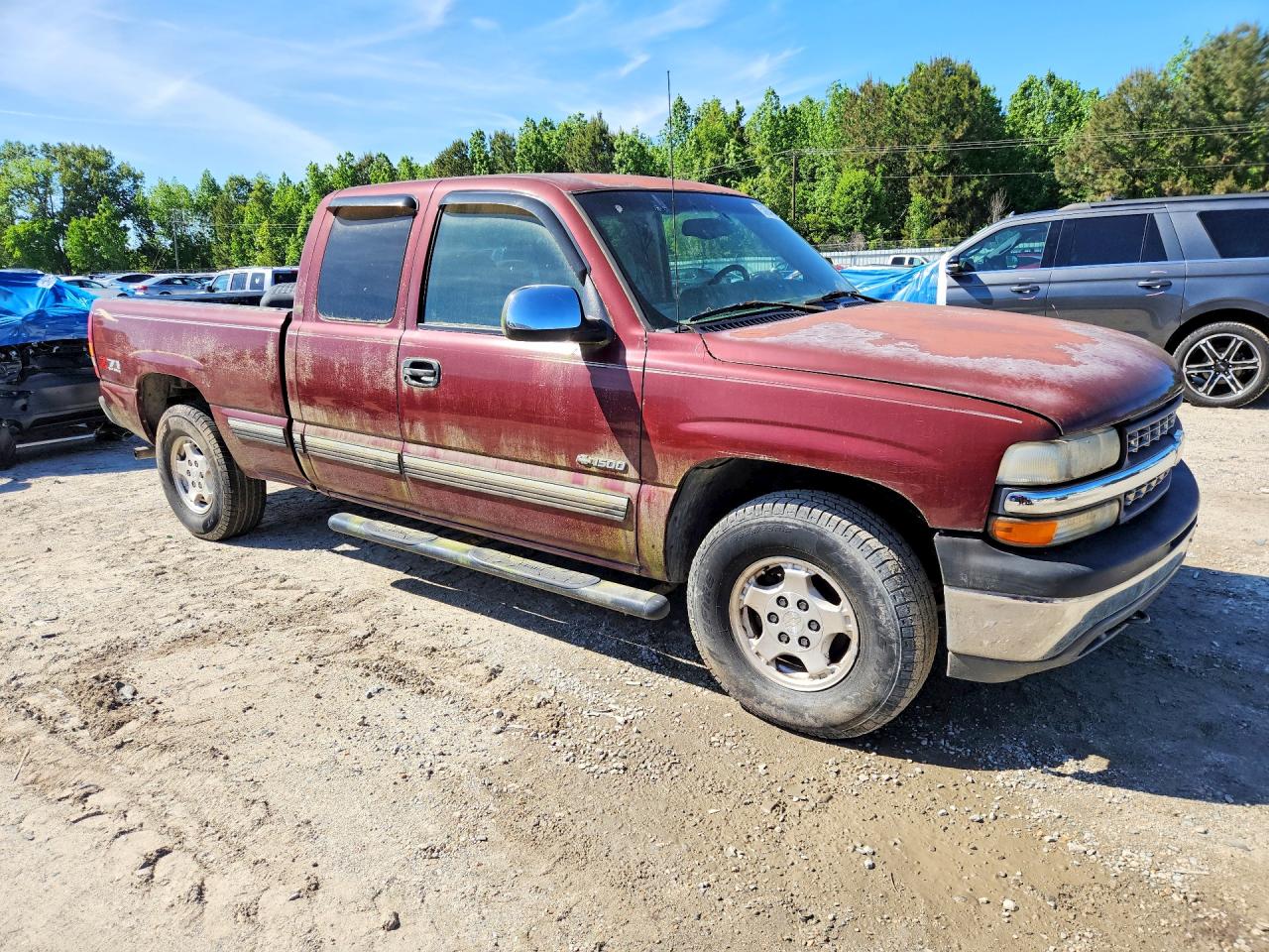 2002 Chevrolet Silverado K1500 Бордовый vin: 1GCEK19T62Z189352