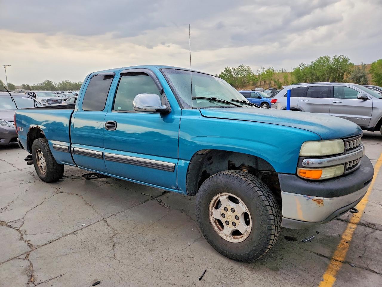 2002 Chevrolet Silverado K1500 Green vin: 1GCEK19T62Z258654