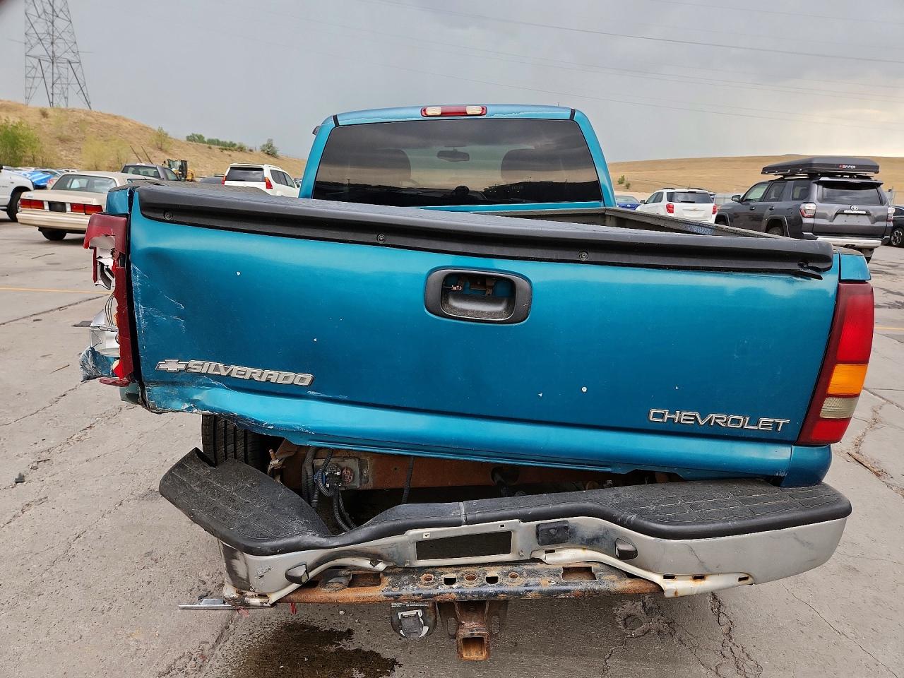 2002 Chevrolet Silverado K1500 Green vin: 1GCEK19T62Z258654