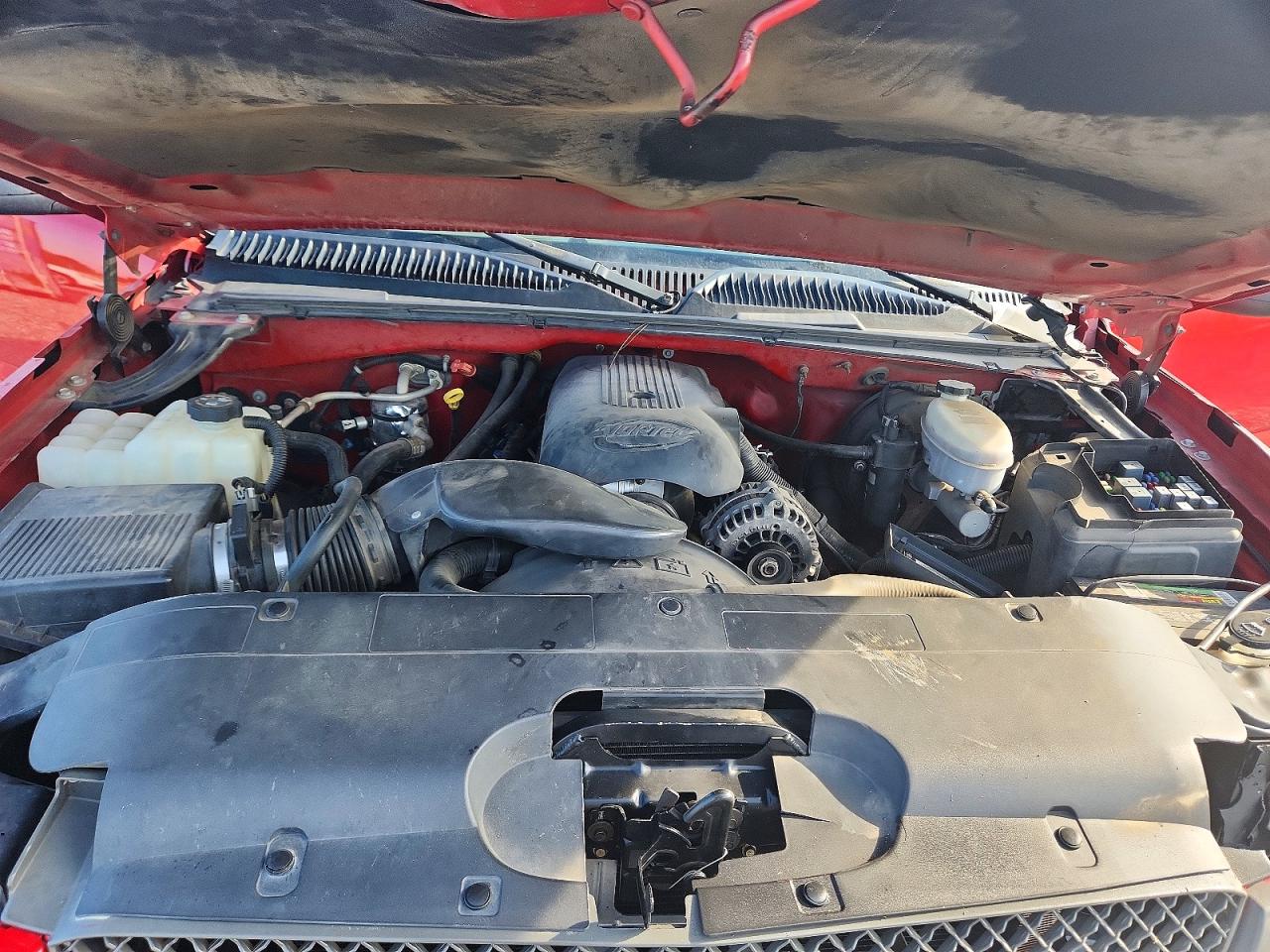 2003 Chevrolet Silverado K1500 Red vin: 1GCEK19T63E300345