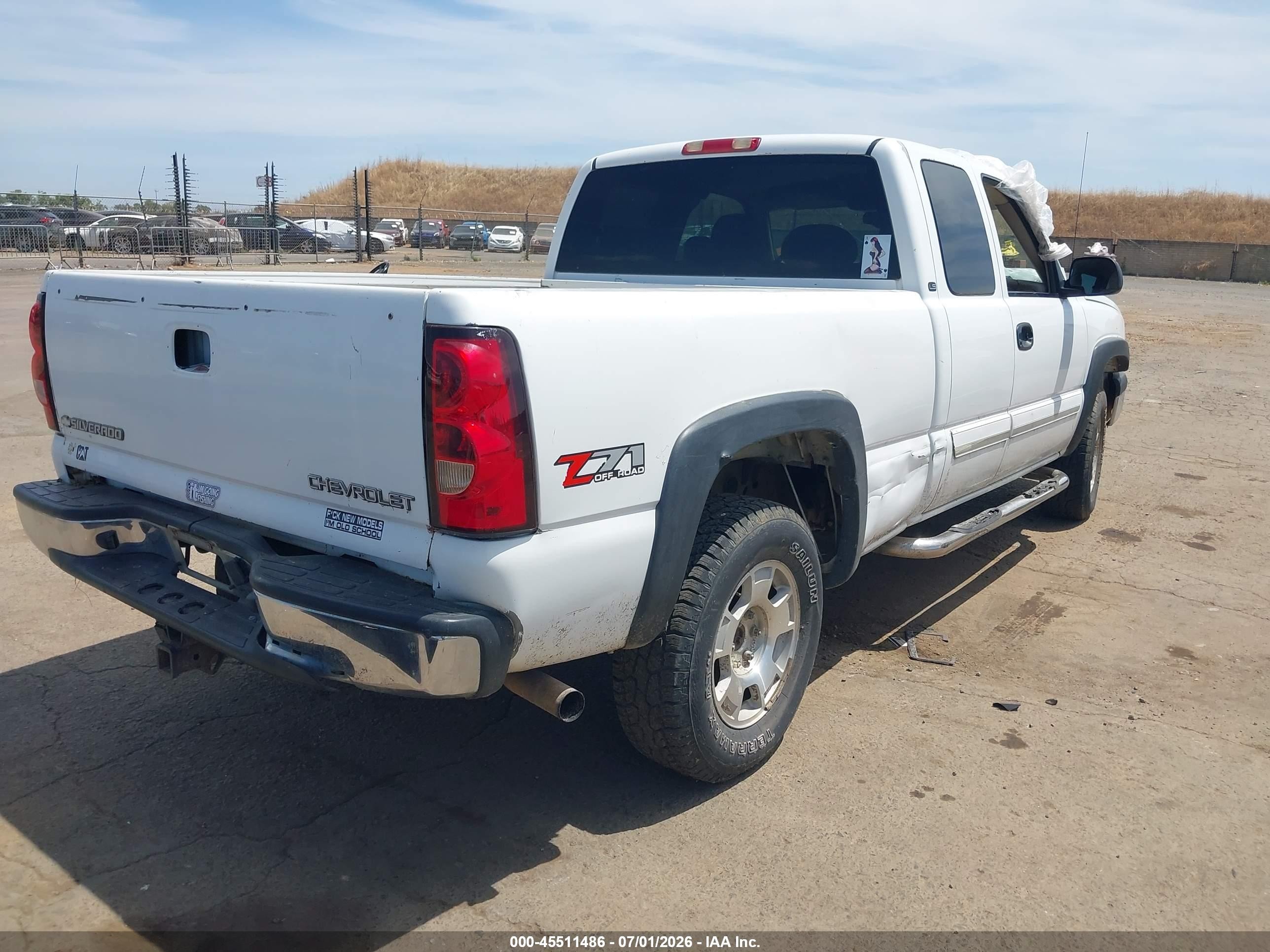 2003 Chevrolet Silverado 1500 Ls White vin: 1GCEK19T63Z145403