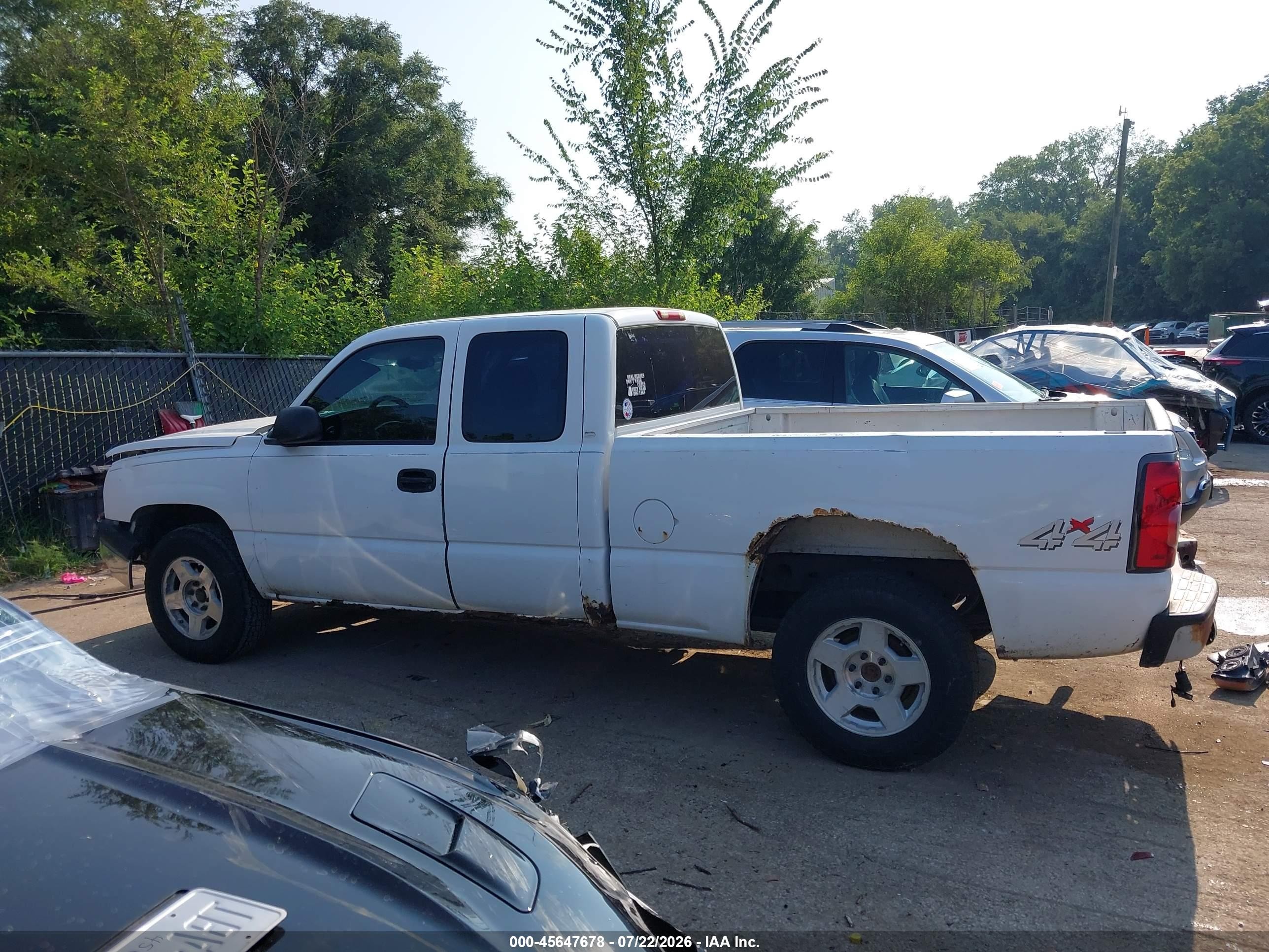 2005 Chevrolet Silverado 1500 Ls White vin: 1GCEK19T65E209904