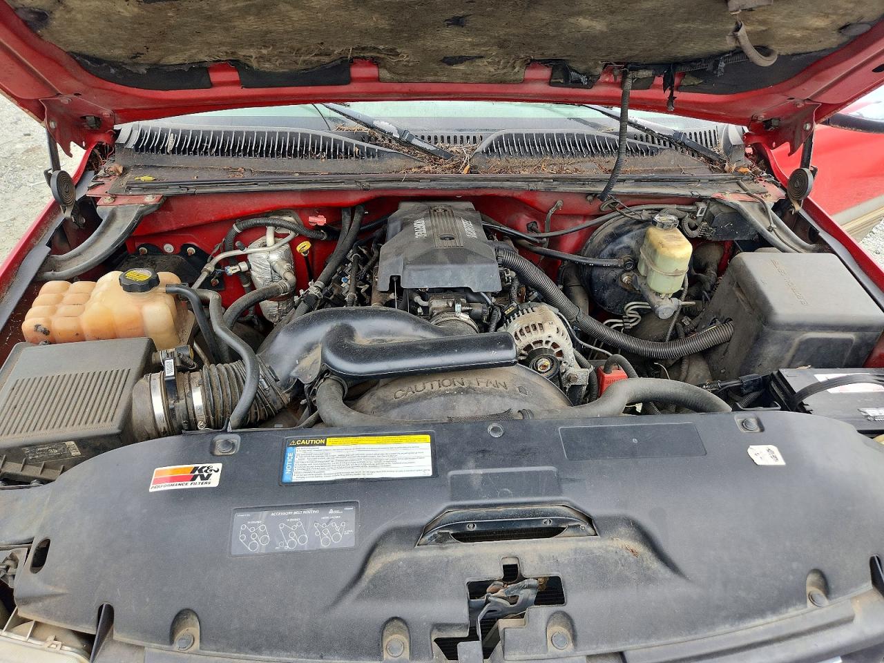 1999 Chevrolet Silverado K1500 Red vin: 1GCEK19T6XE156379