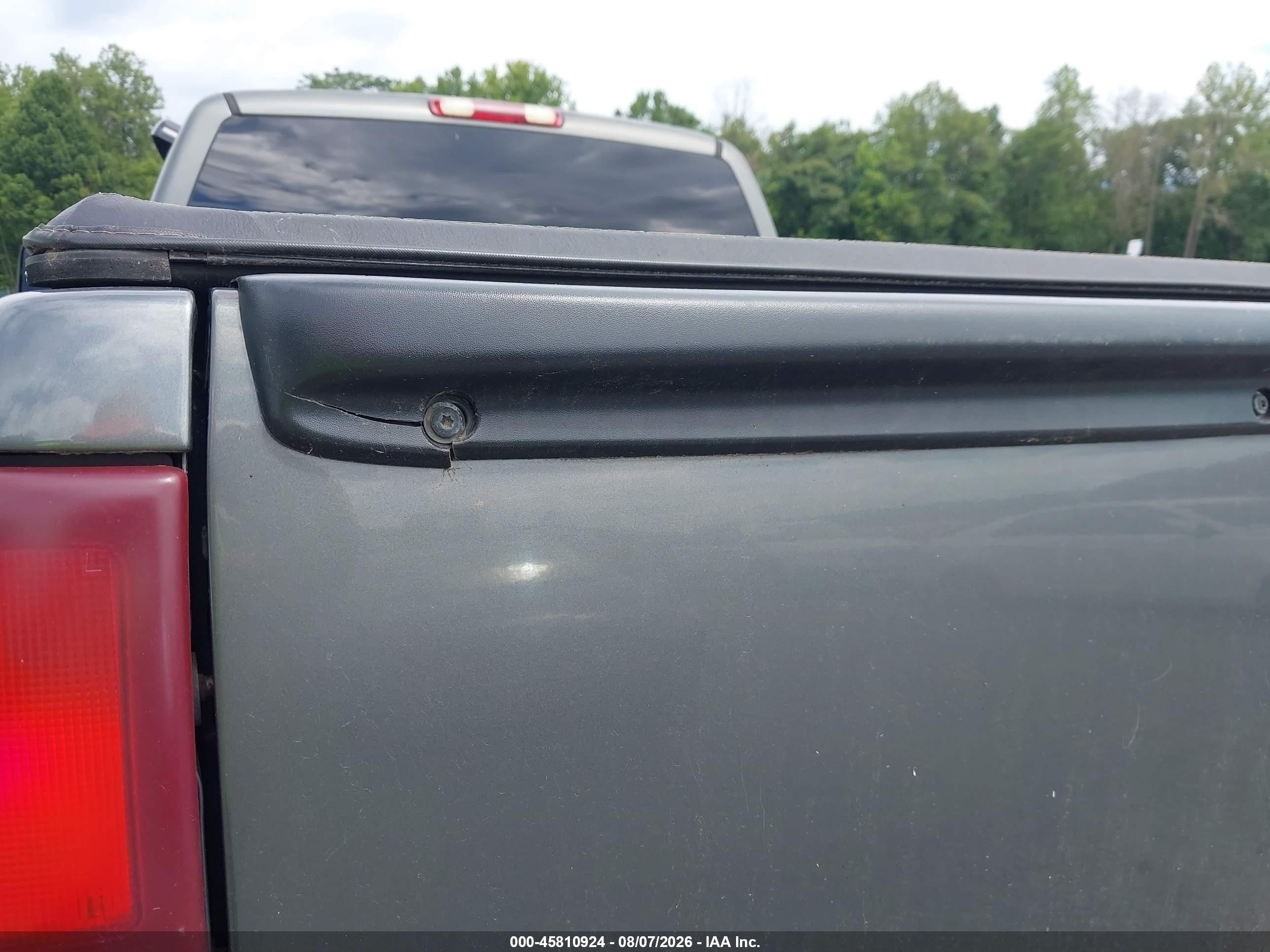 2002 Chevrolet Silverado 1500 Ls Gray vin: 1GCEK19T72E195894