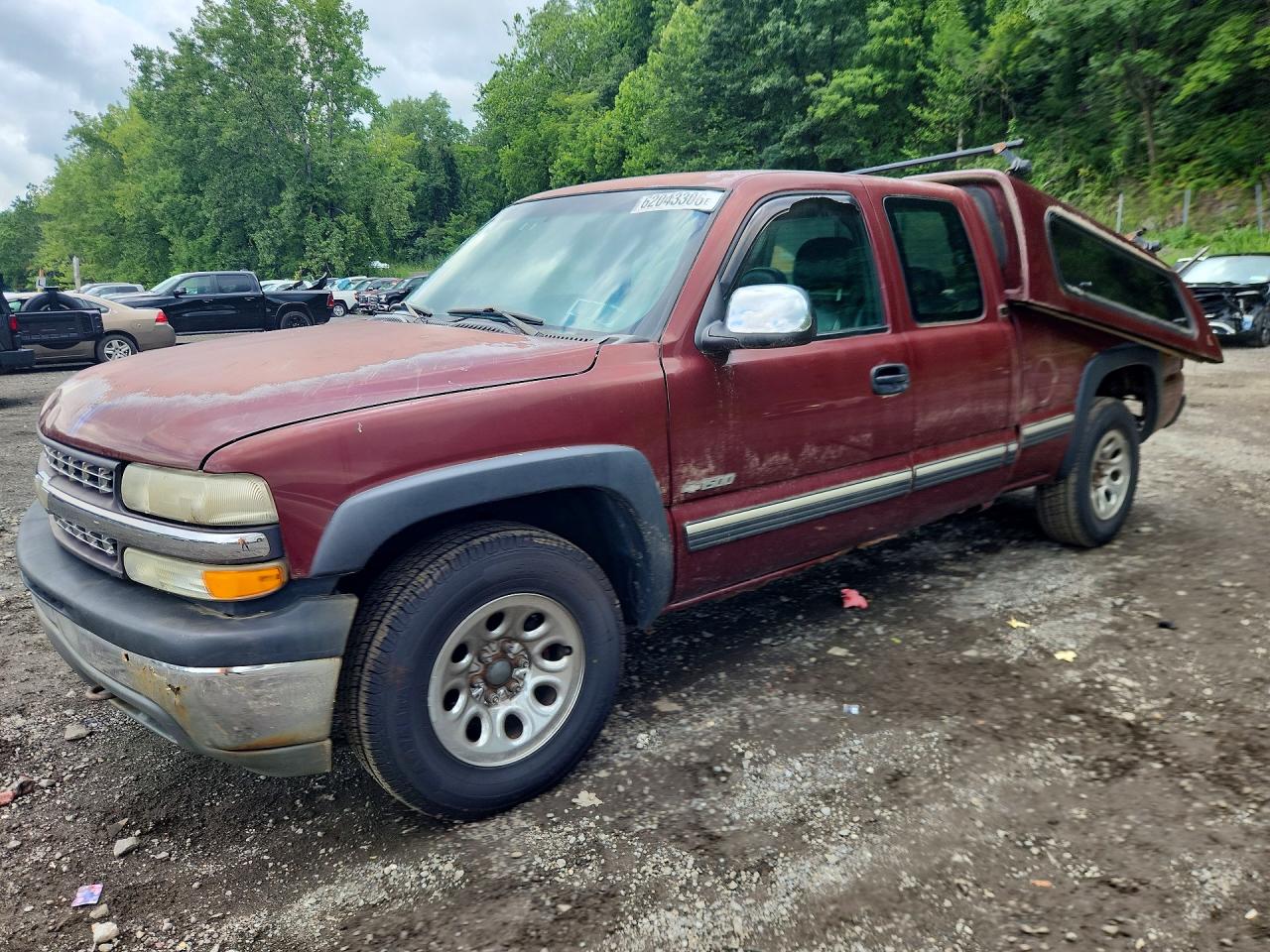 2002 Chevrolet Silverado K1500 Red vin: 1GCEK19T72E210913