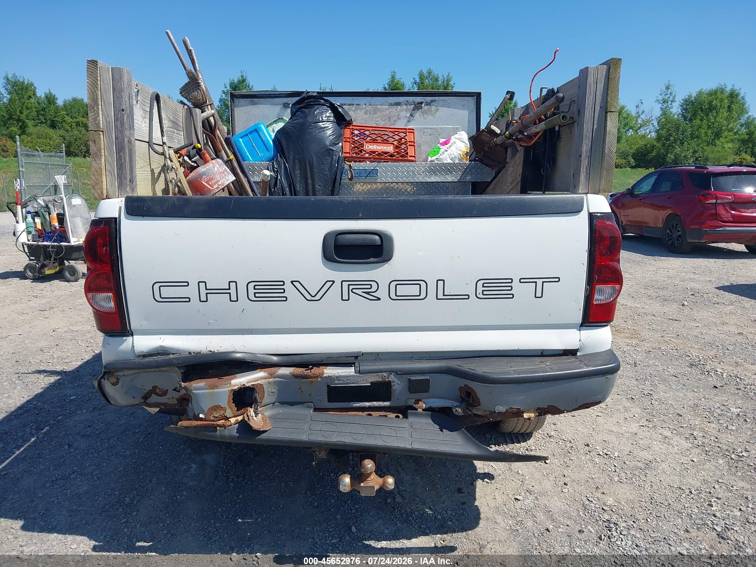 2006 Chevrolet Silverado 1500 Work Truck White vin: 1GCEK19T76E132896