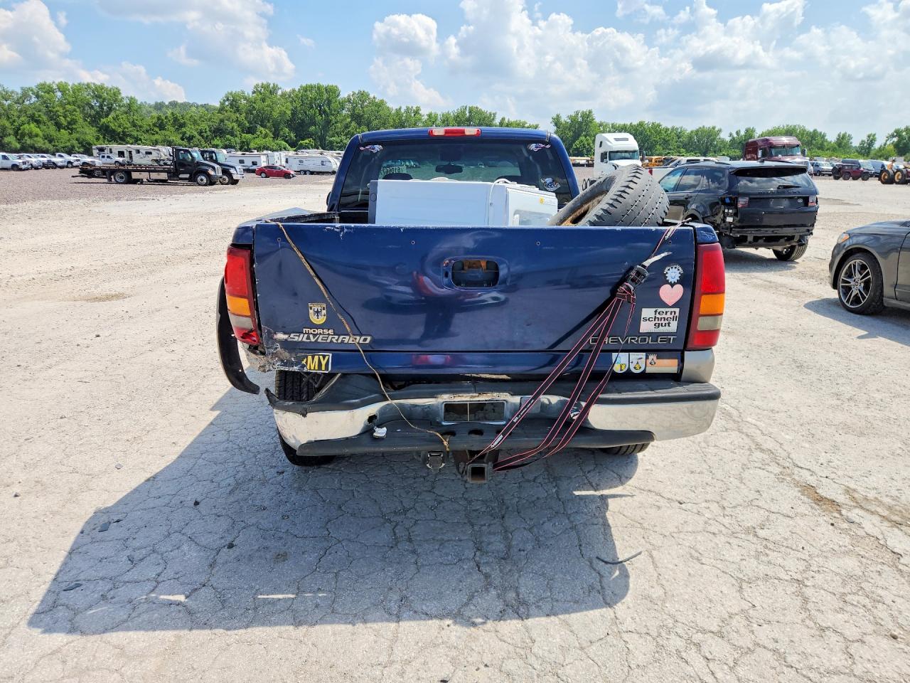 2000 Chevrolet Silverado K1500 Blue vin: 1GCEK19T7YE320479