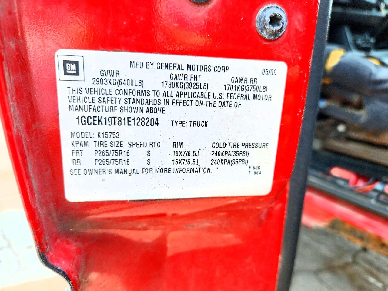 2001 Chevrolet Silverado K1500 Red vin: 1GCEK19T81E128204