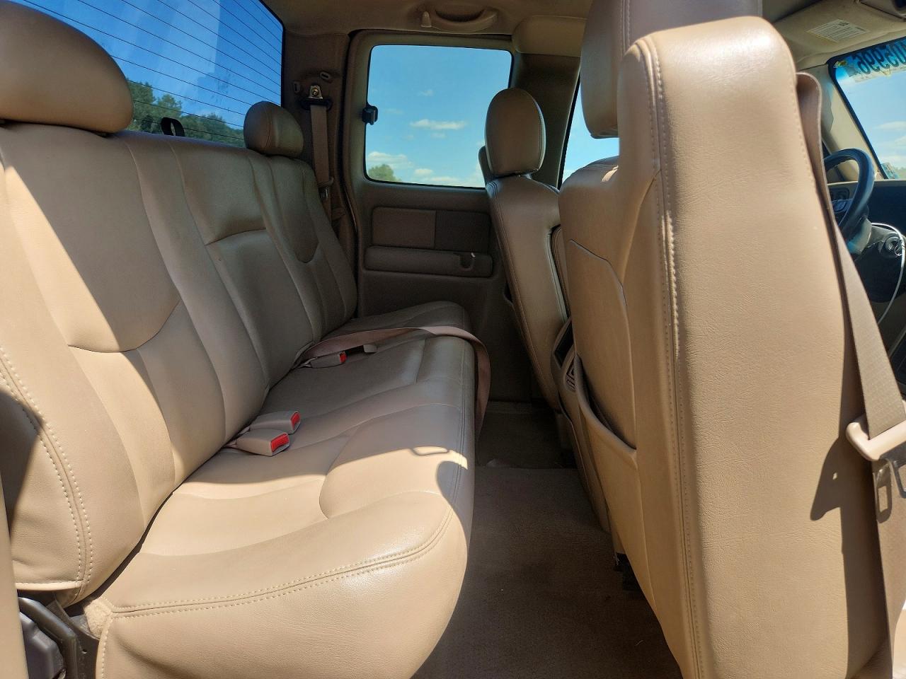 2003 Chevrolet Silverado K1500 Tan vin: 1GCEK19T83E174277