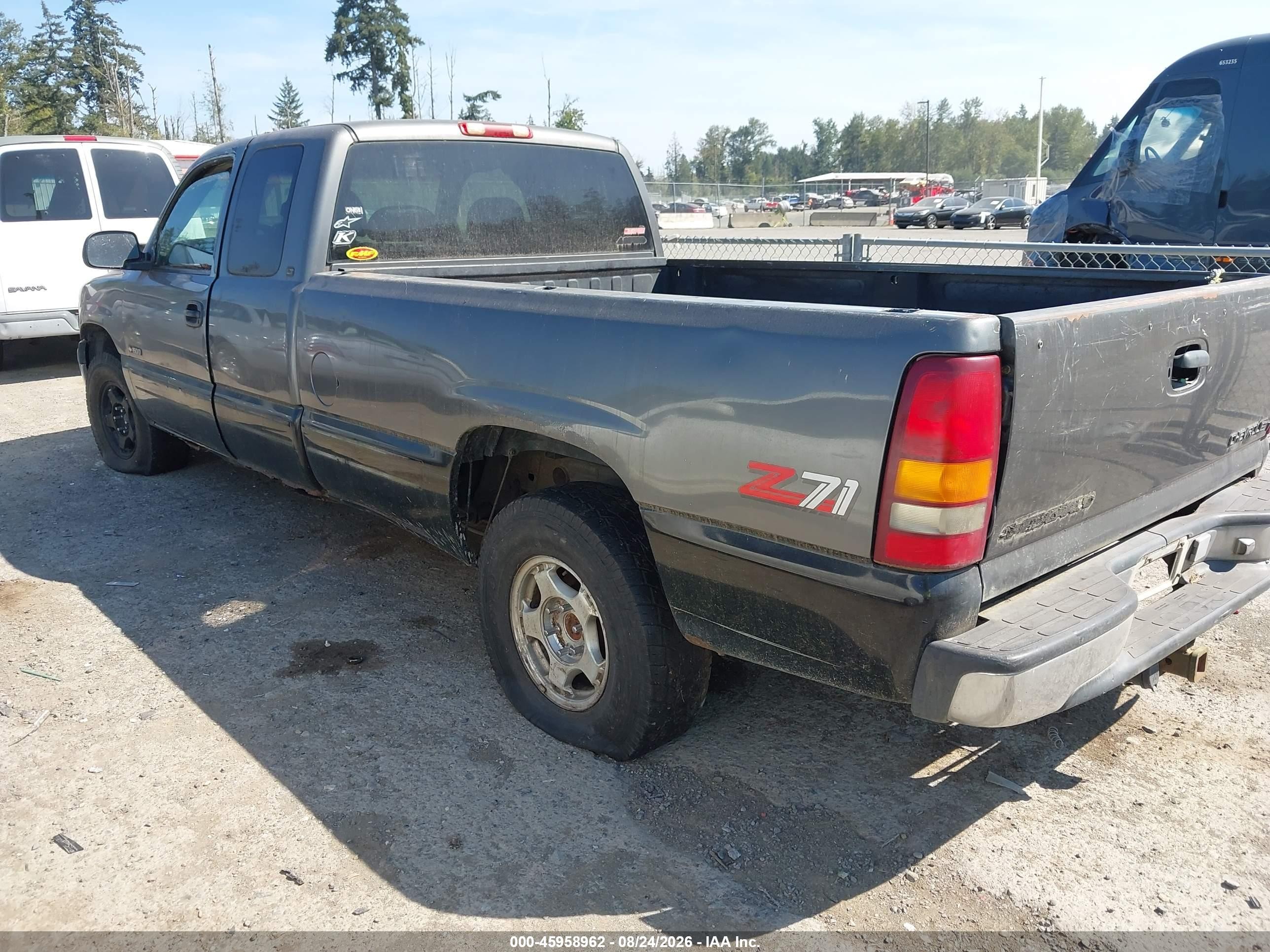 1999 Chevrolet Silverado 1500 Ls/lt Black vin: 1GCEK19T8XE174754