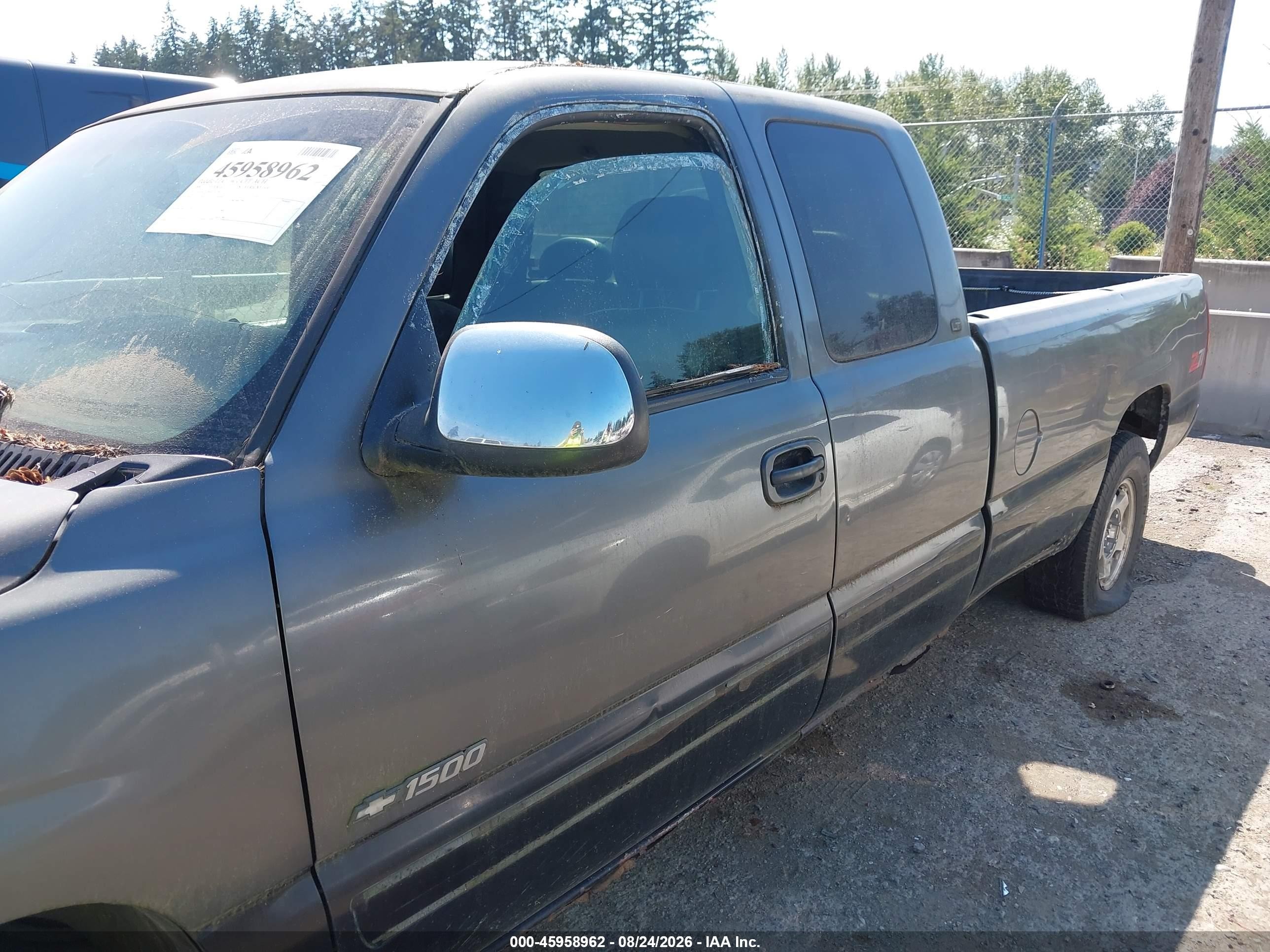 1999 Chevrolet Silverado 1500 Ls/lt Black vin: 1GCEK19T8XE174754