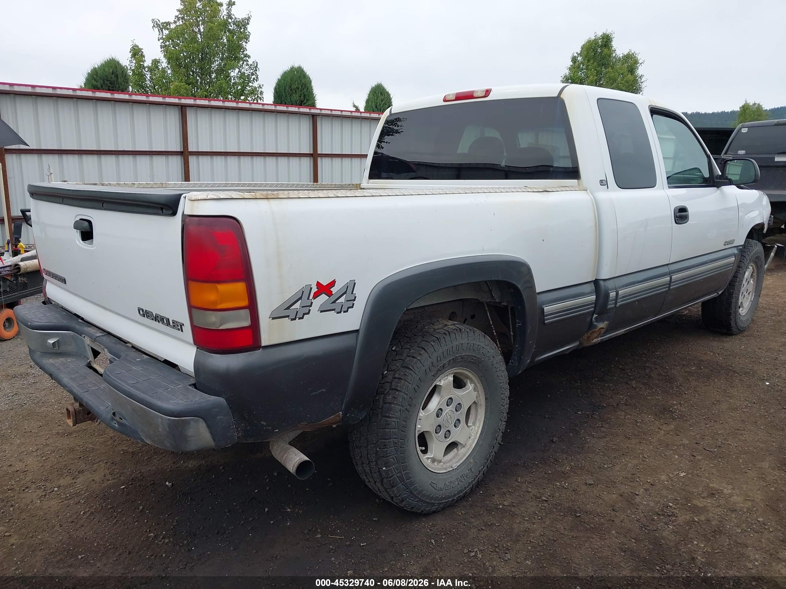 2000 Chevrolet Silverado 1500 Ls White vin: 1GCEK19T8YZ220562