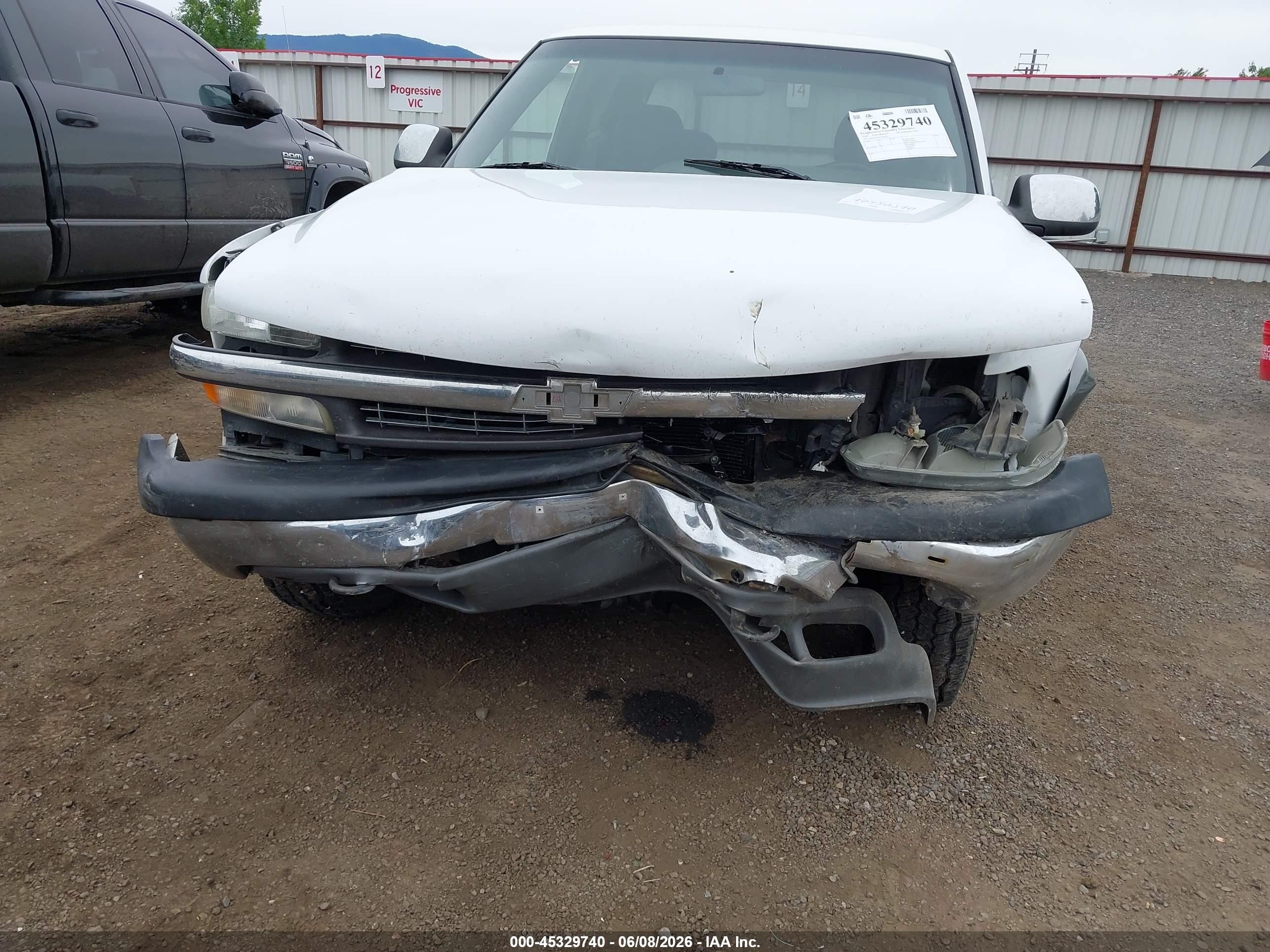 2000 Chevrolet Silverado 1500 Ls White vin: 1GCEK19T8YZ220562