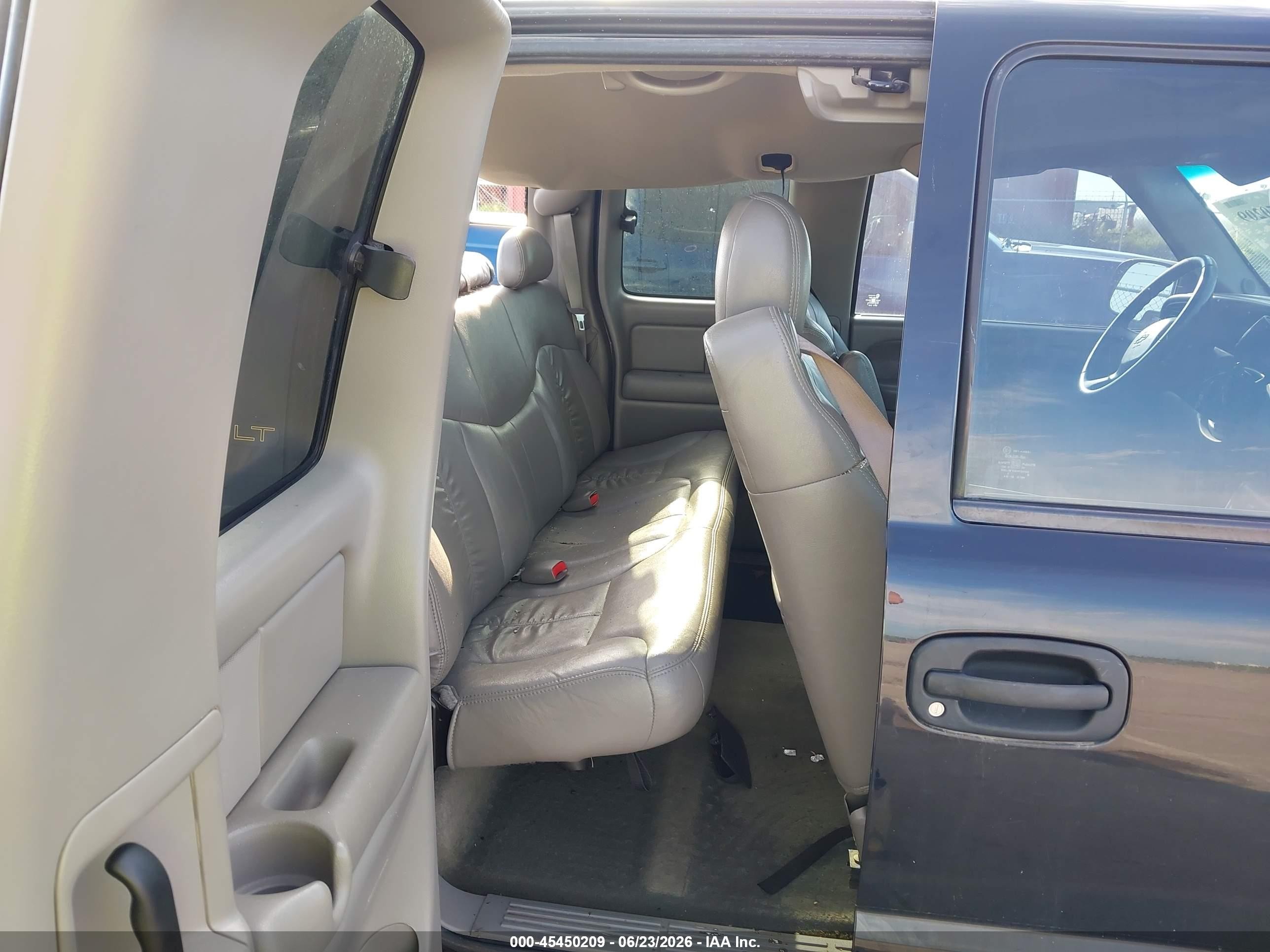 2000 Chevrolet Silverado 1500 Lt Black vin: 1GCEK19T8YZ331063