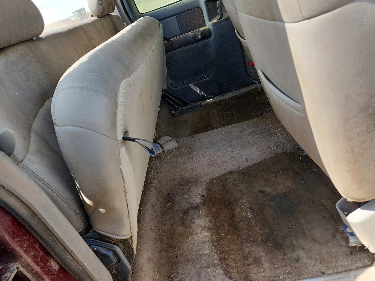 2001 Chevrolet Silverado K1500 Maroon vin: 1GCEK19T91E127188