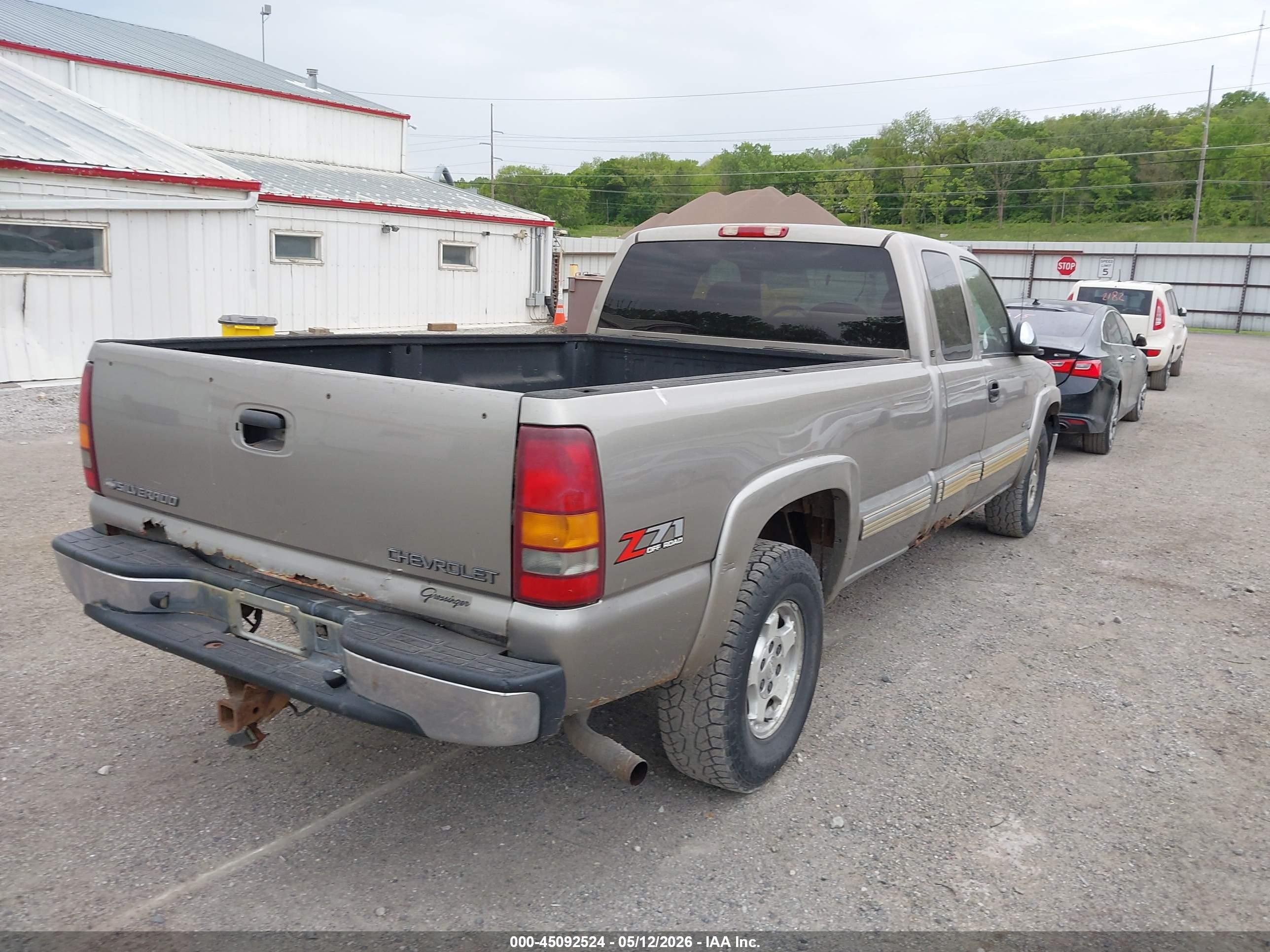 2001 Chevrolet Silverado 1500 Ls Желто-коричневый vin: 1GCEK19T91E130799