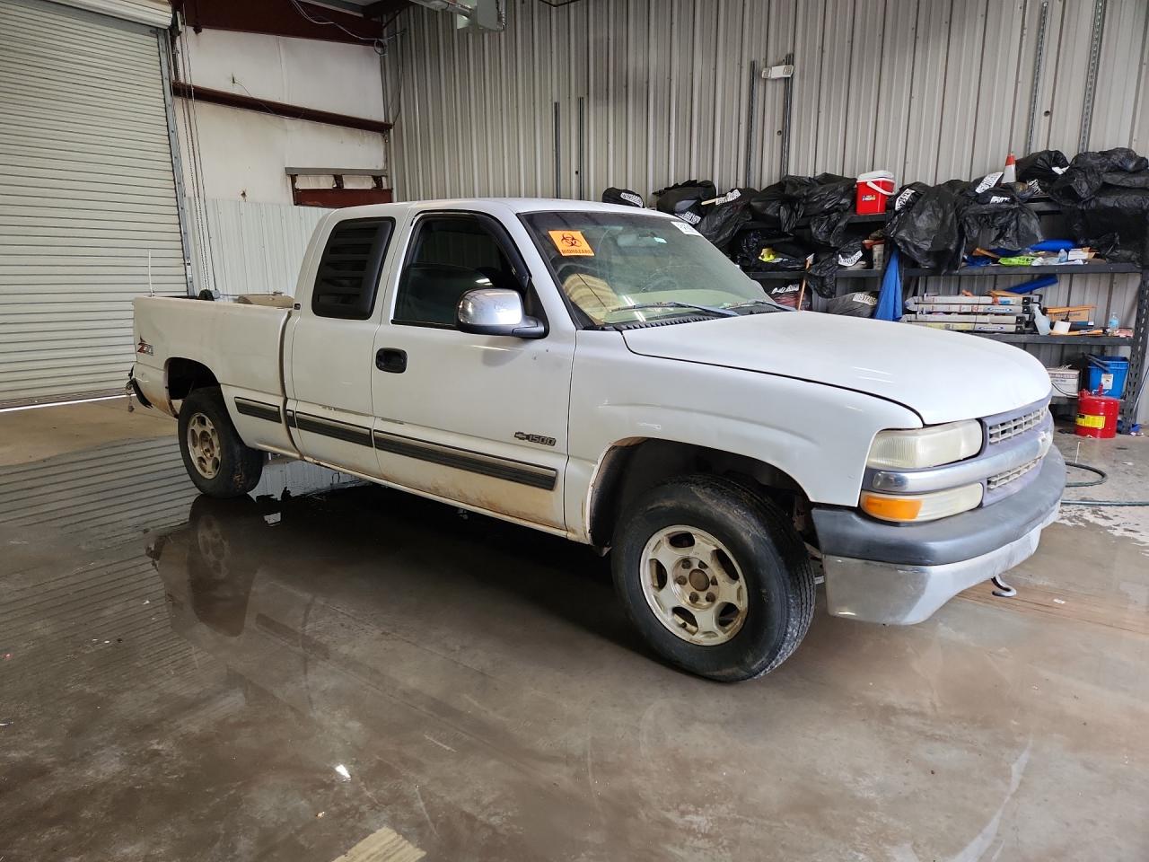 2001 Chevrolet Silverado K1500 Белый vin: 1GCEK19T91Z232175 Damage: Right Rear Door, Dent(S) W/ Paint Dmg, 2 To 3 Inches