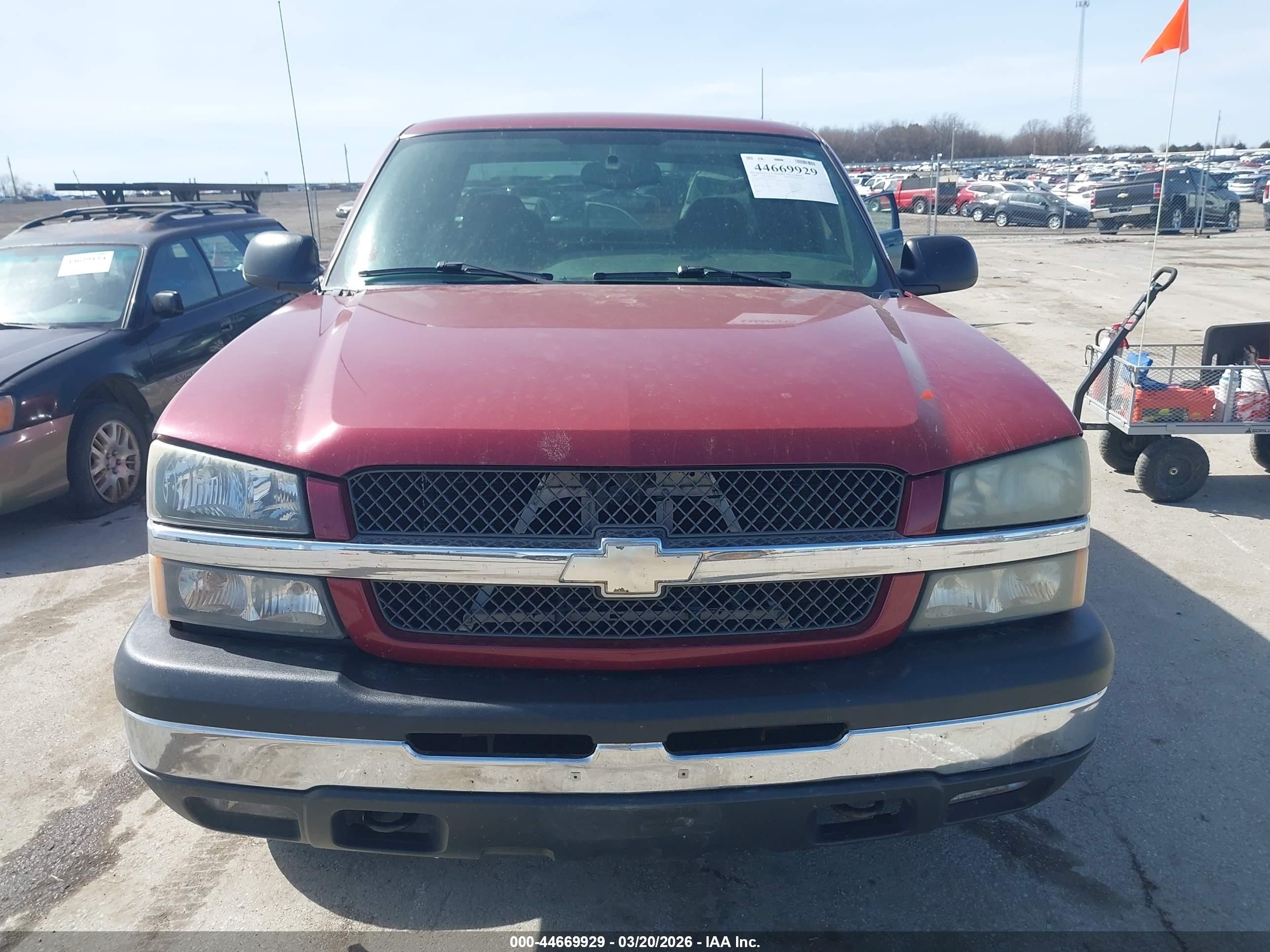 2004 Chevrolet Silverado 1500 Z71 Красный vin: 1GCEK19T94E179392
