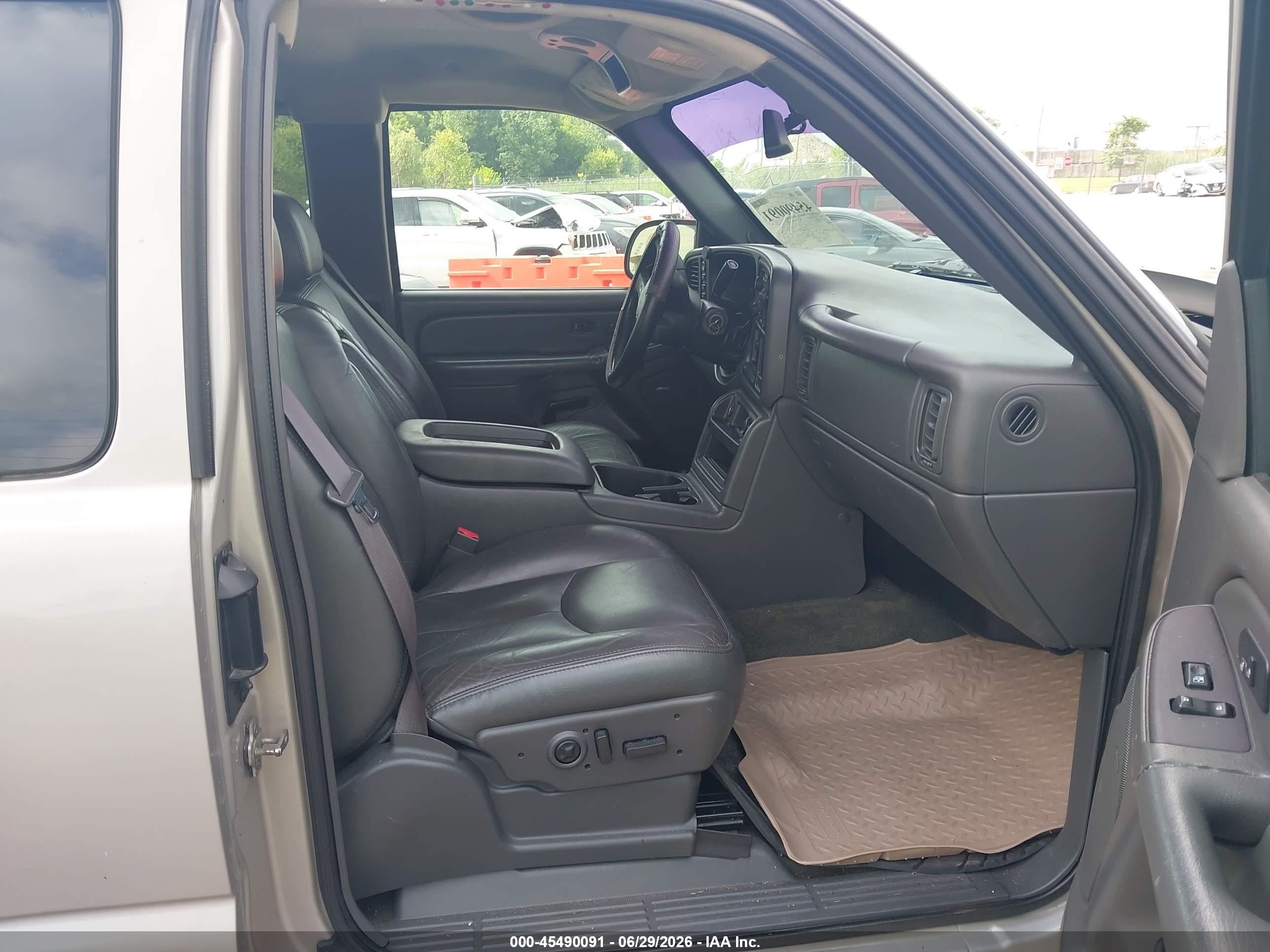 2004 Chevrolet Silverado 1500 Lt Silver vin: 1GCEK19T94E213153