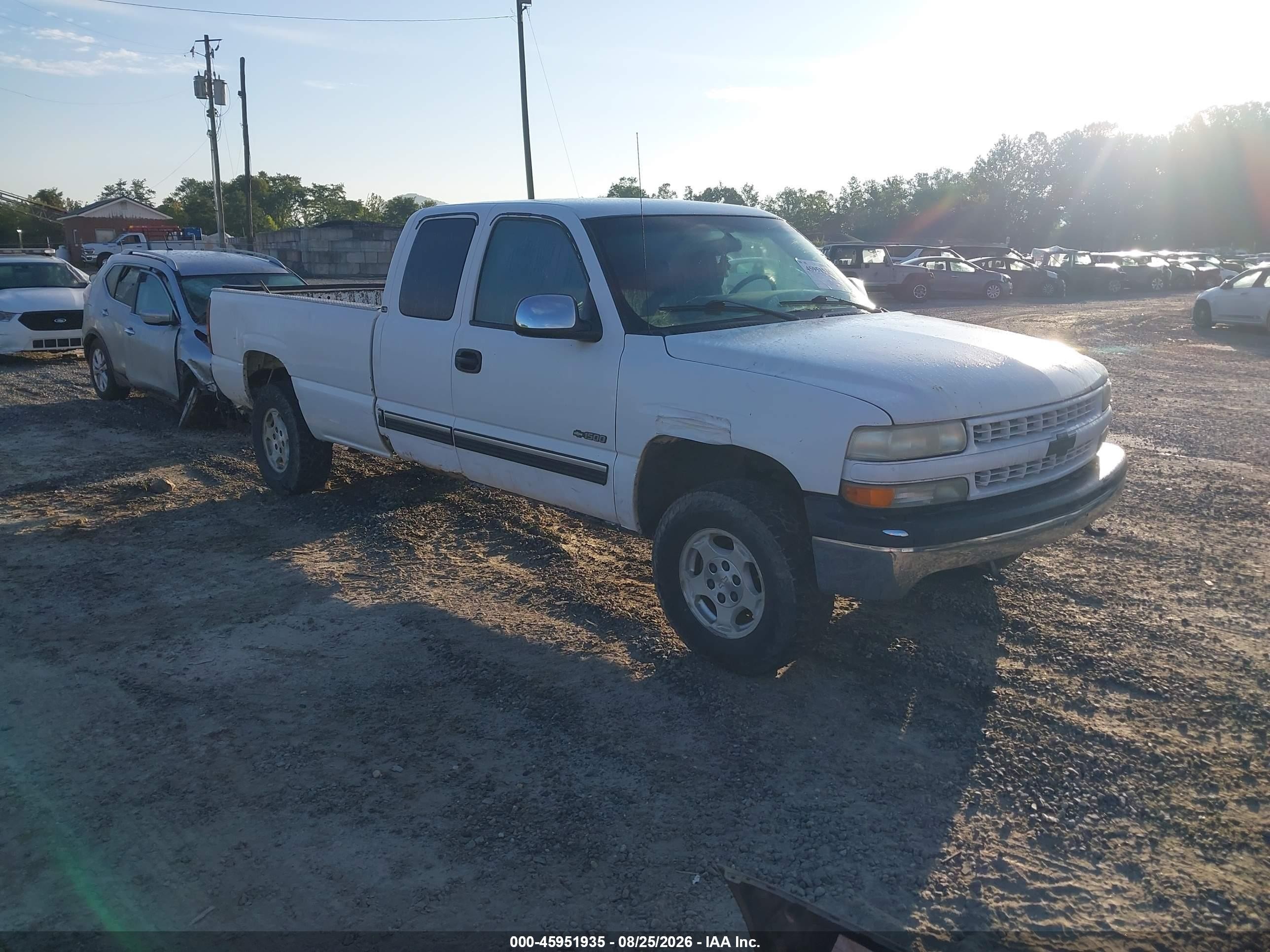 2001 Chevrolet Silverado 1500 Ls Белый vin: 1GCEK19TX1E253270