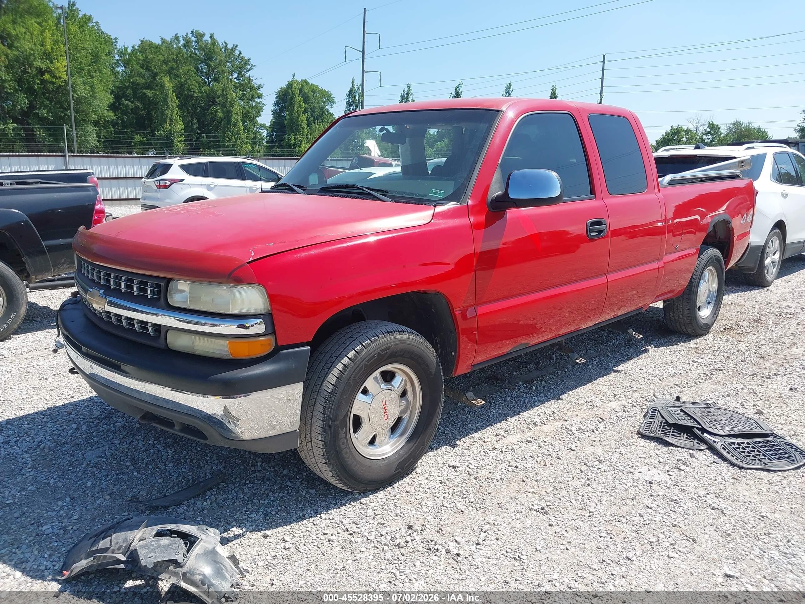 2002 Chevrolet Silverado 1500 Ls Красный vin: 1GCEK19TX2E158175