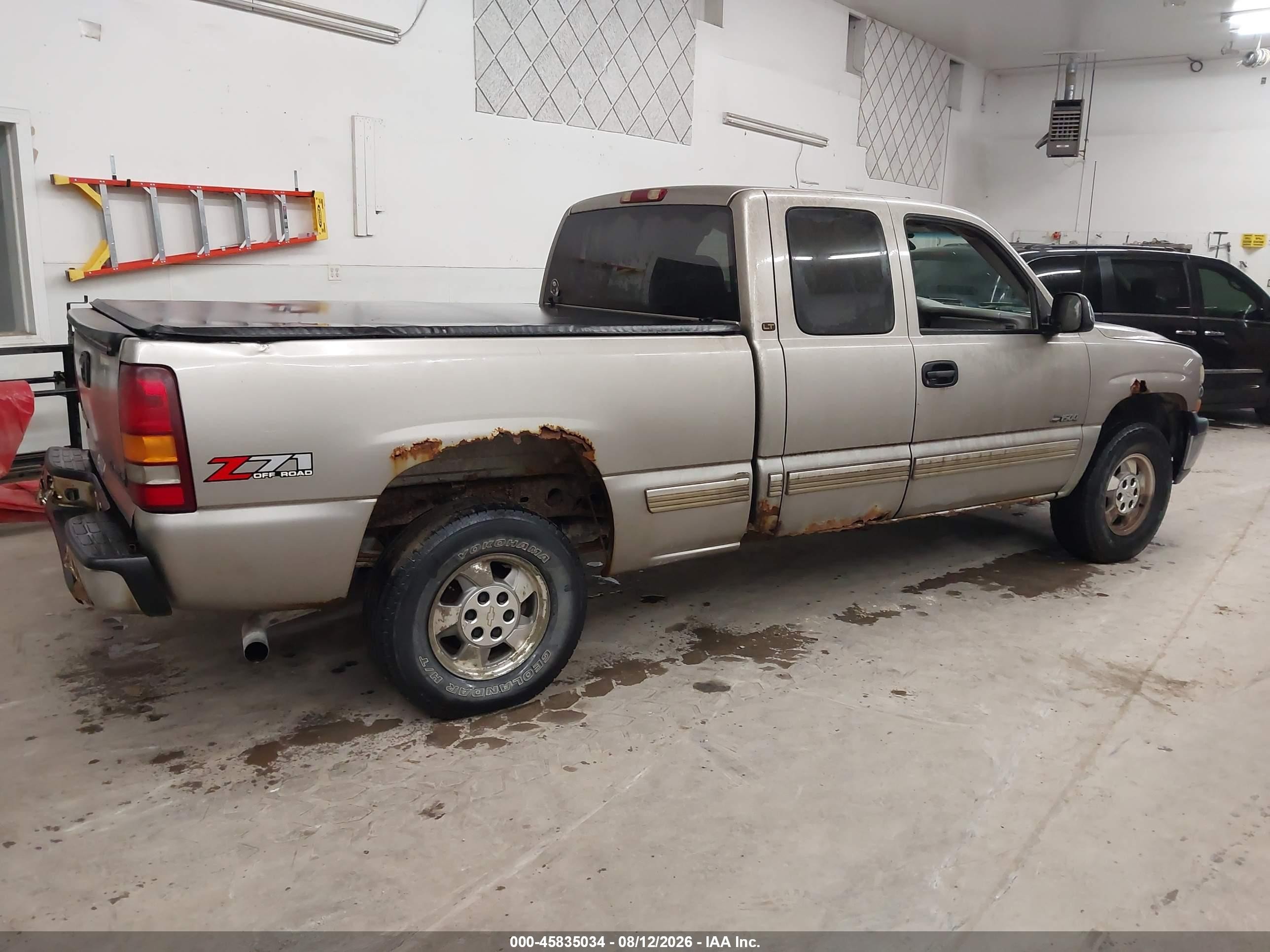2002 Chevrolet Silverado 1500 Lt Желто-коричневый vin: 1GCEK19TX2E182136