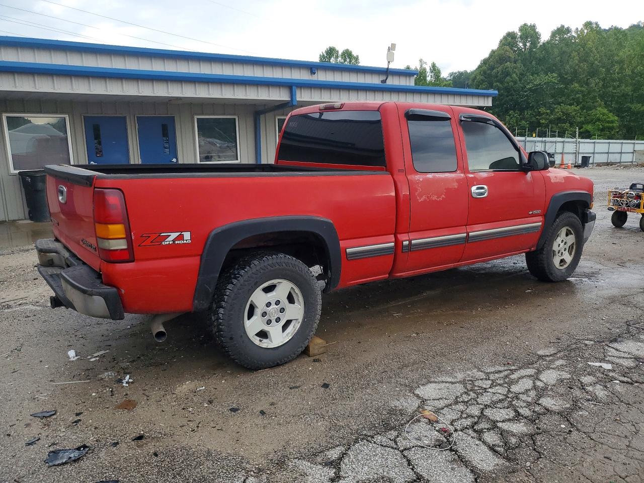 2002 Chevrolet Silverado K1500 Red vin: 1GCEK19TX2E239225