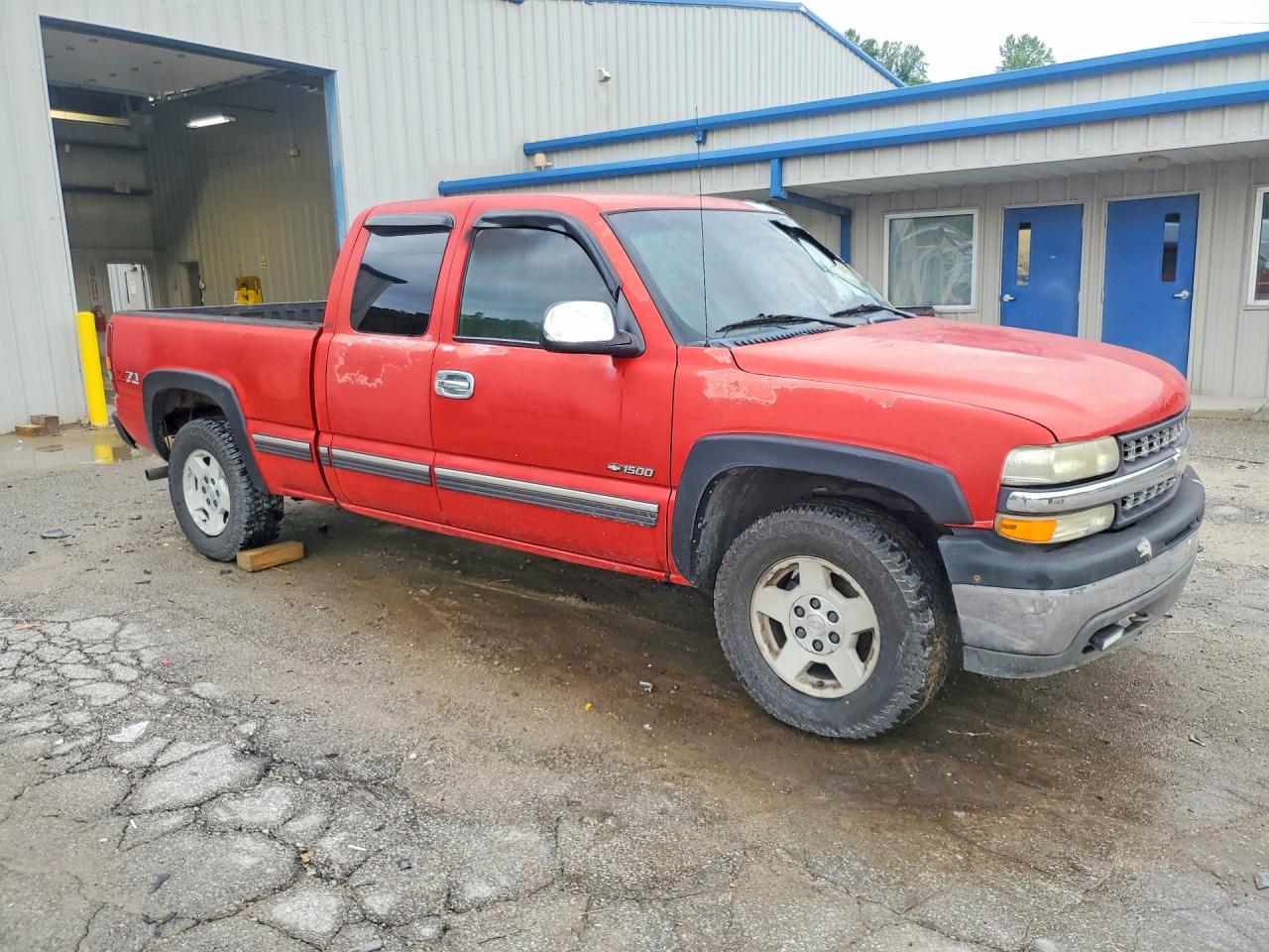 2002 Chevrolet Silverado K1500 Red vin: 1GCEK19TX2E239225