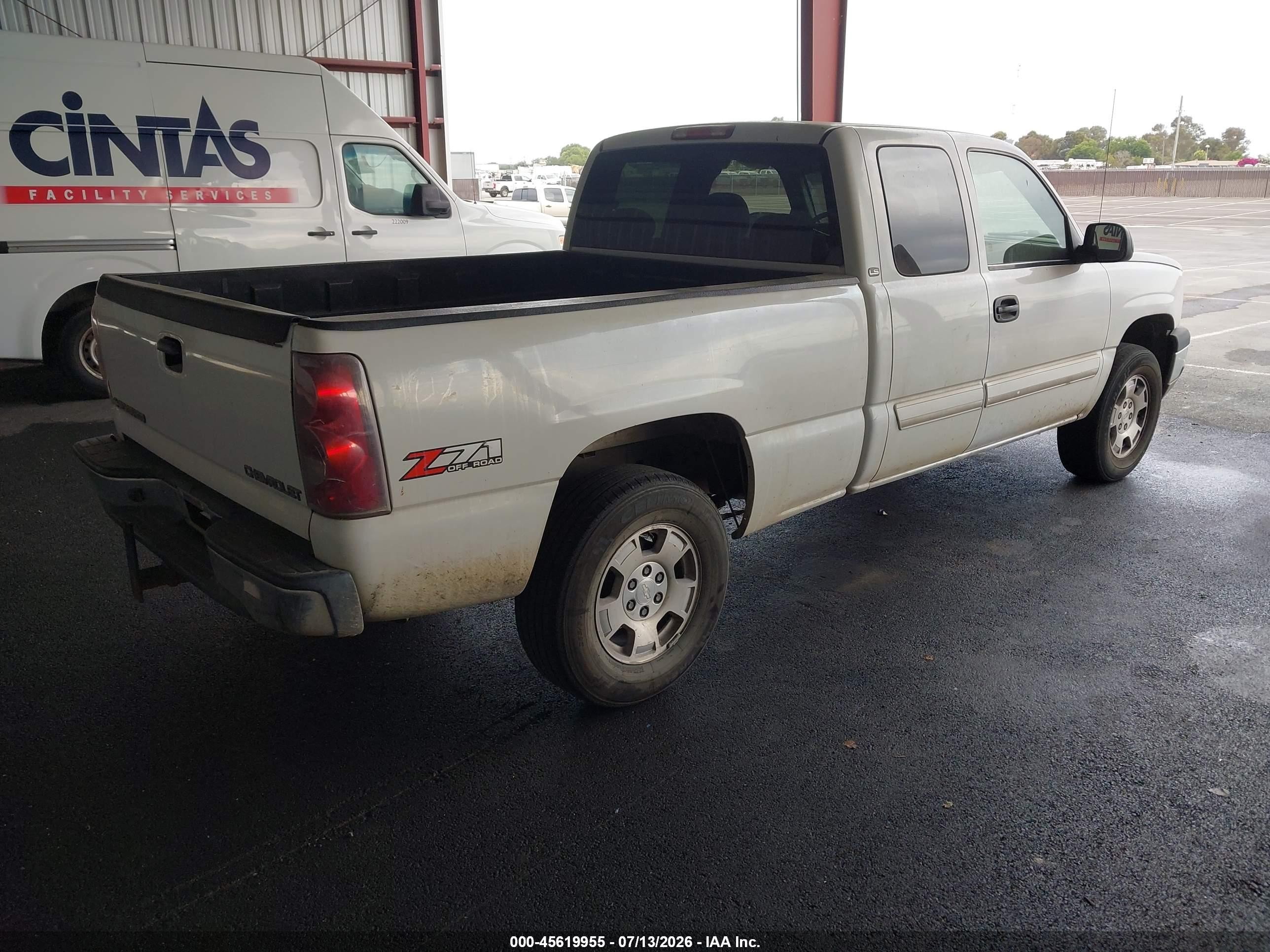 2003 Chevrolet Silverado 1500 Ls White vin: 1GCEK19TX3E216349