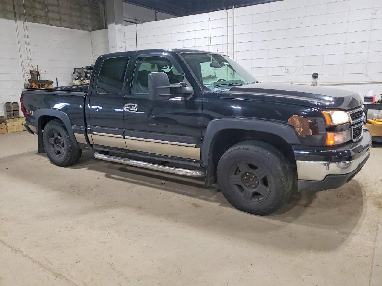 2006 Chevrolet Silverado K1500 Black vin: 1GCEK19TX6Z173984