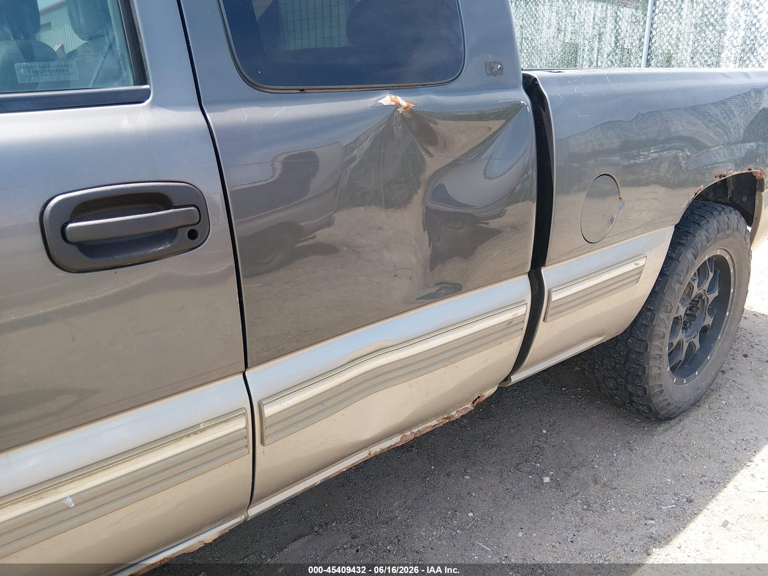1999 Chevrolet Silverado 1500 Ls/lt Серый vin: 1GCEK19TXXZ162341