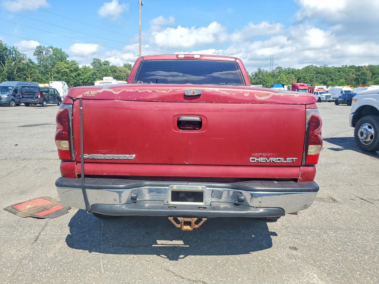 2004 Chevrolet Silverado K1500 Maroon vin: 1GCEK19V04E322263