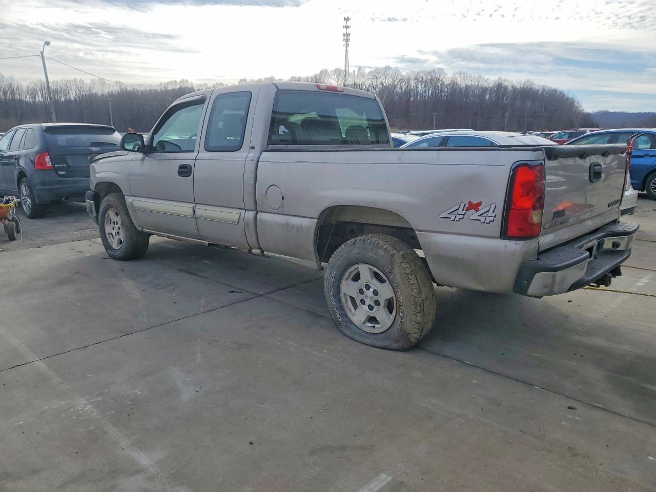 2005 Chevrolet Silverado K1500 Gray vin: 1GCEK19V05E276502