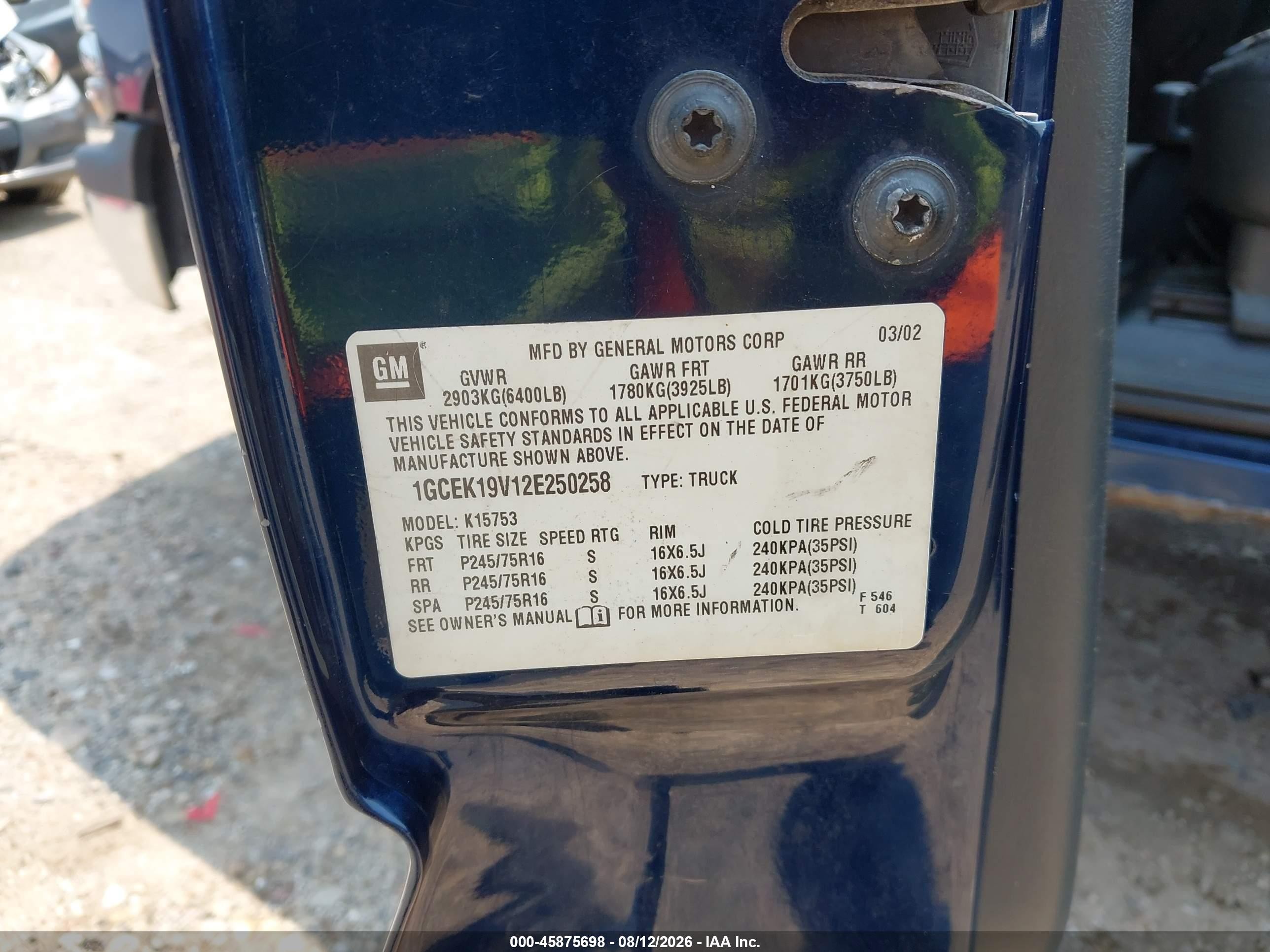 2002 Chevrolet Silverado 1500   Blue vin: 1GCEK19V12E250258