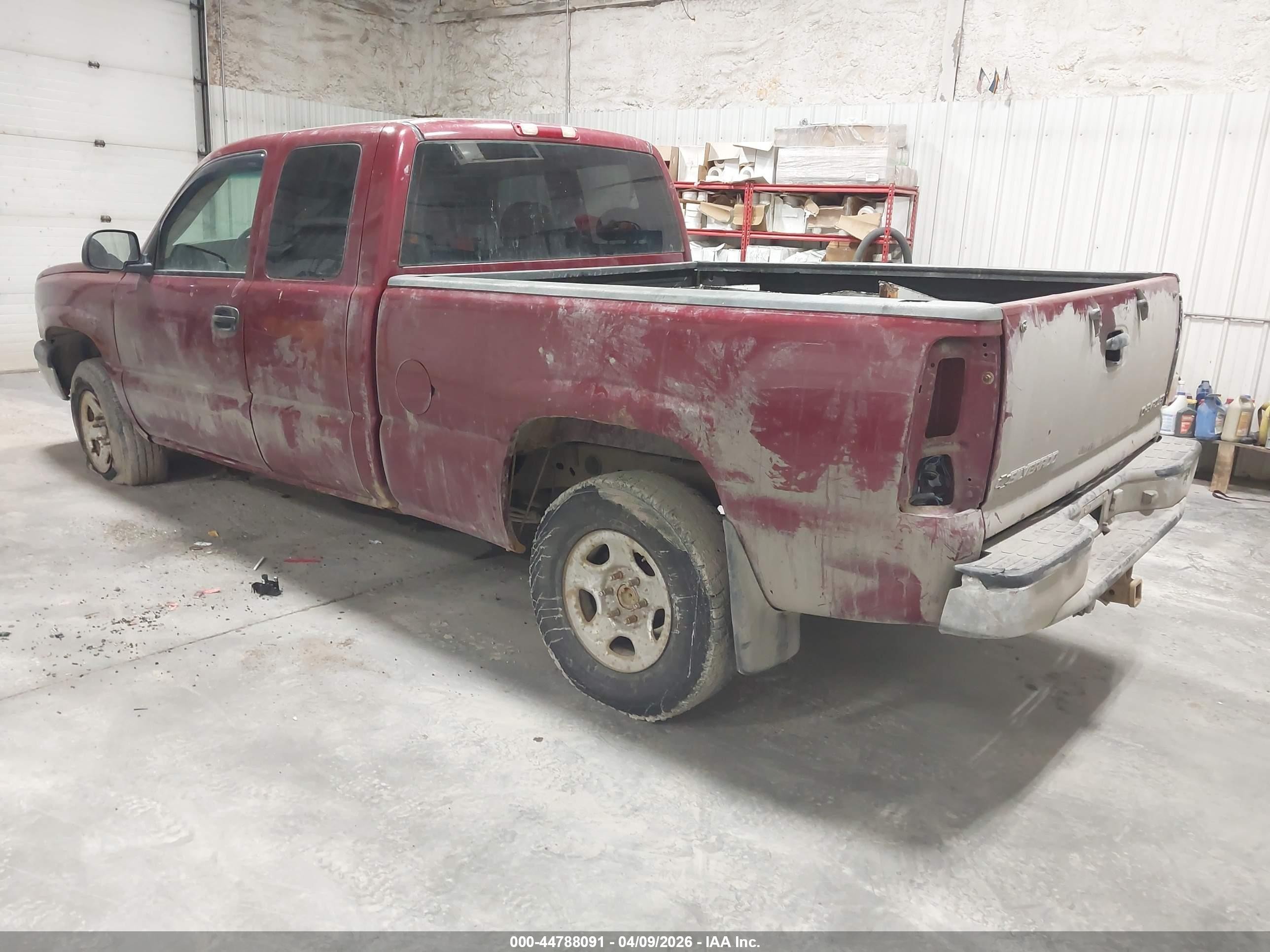 2004 Chevrolet Silverado 1500 Ls Burgundy vin: 1GCEK19V24E374705