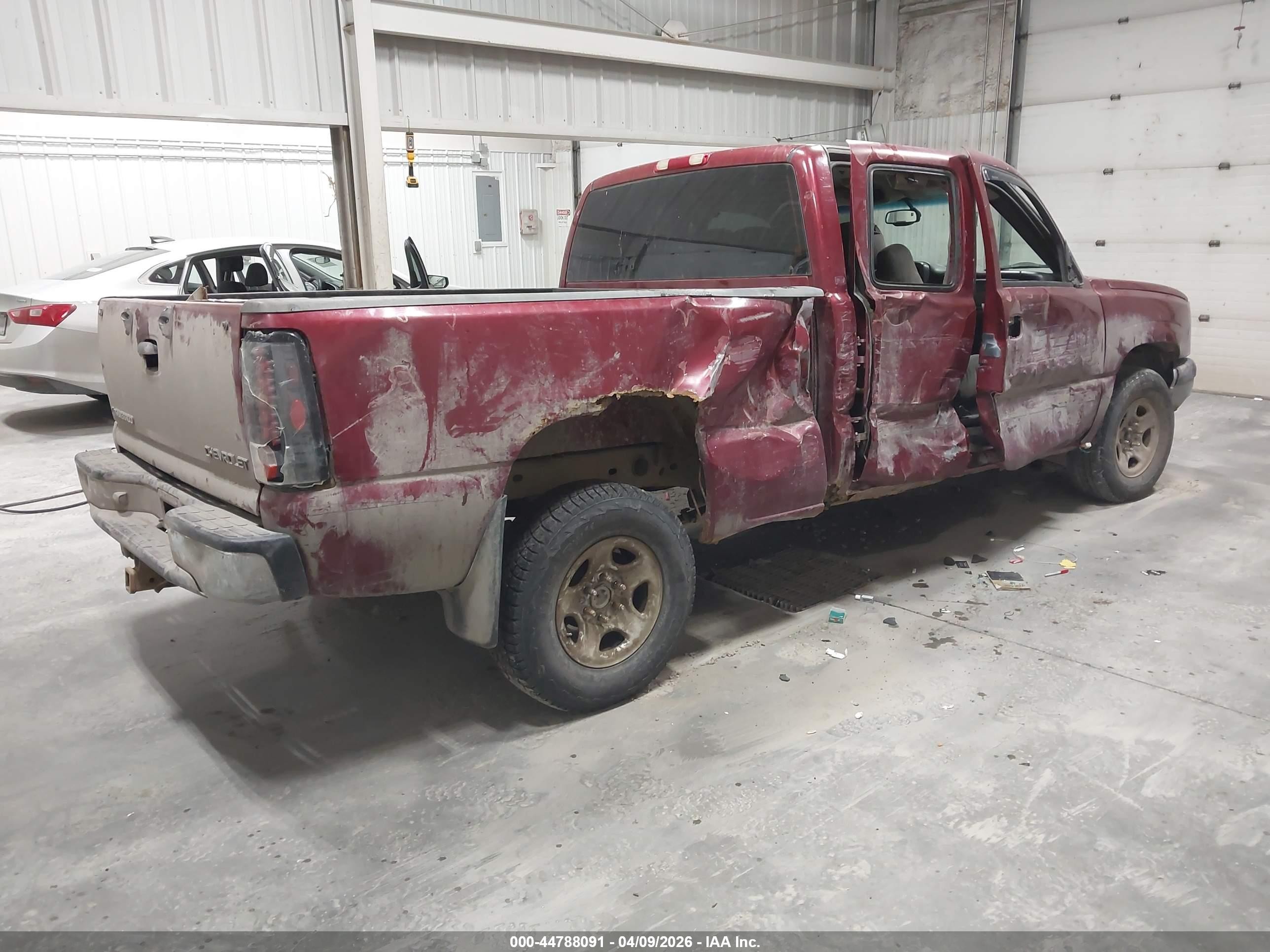 2004 Chevrolet Silverado 1500 Ls Burgundy vin: 1GCEK19V24E374705