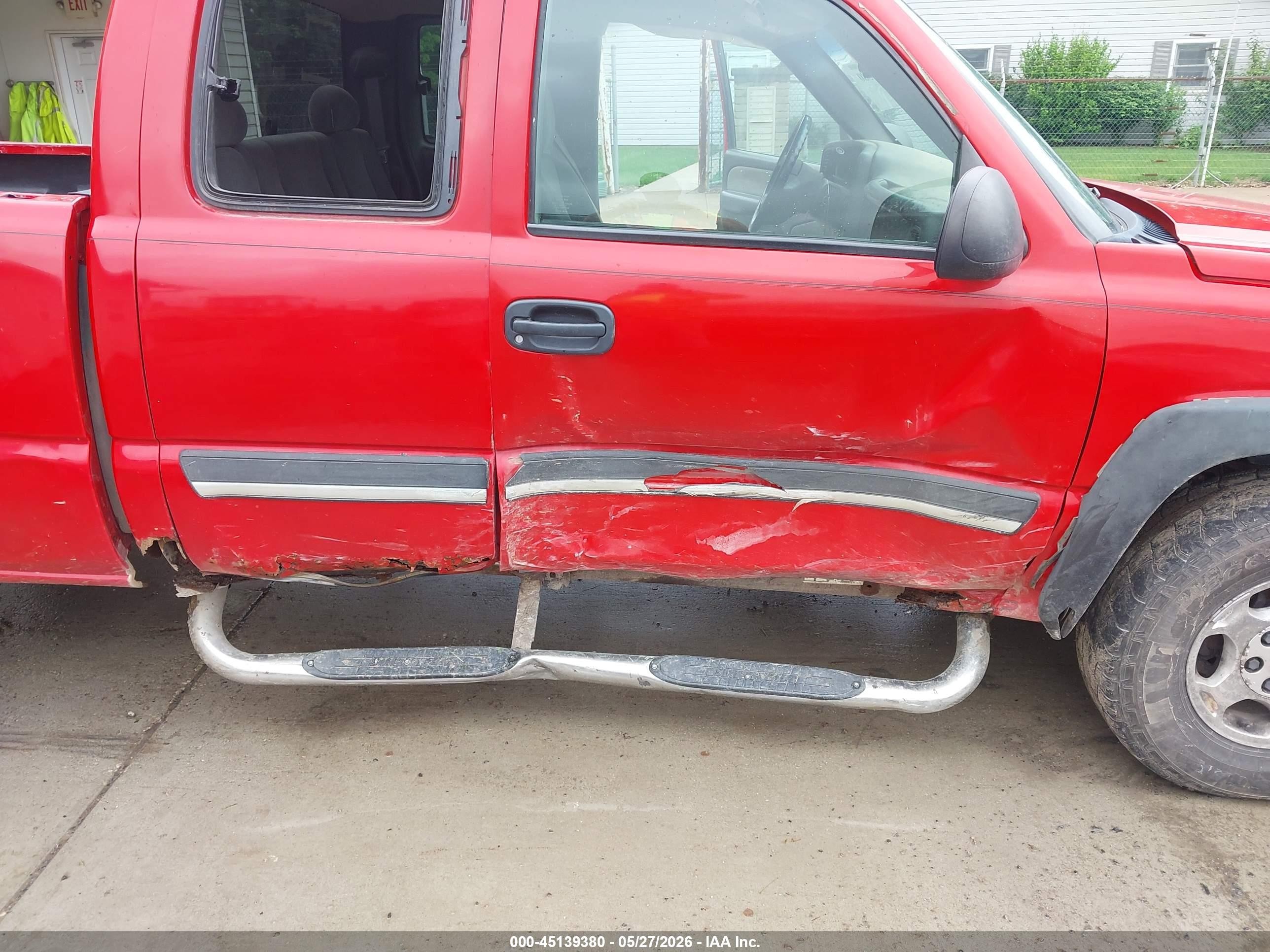 2003 Chevrolet Silverado 1500 Ls Красный vin: 1GCEK19V33E169070