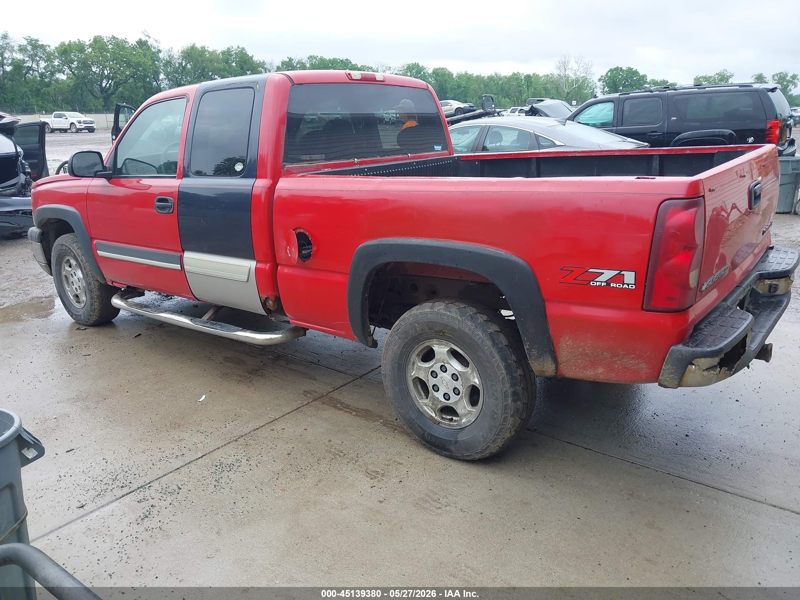2003 Chevrolet Silverado 1500 Ls Красный vin: 1GCEK19V33E169070