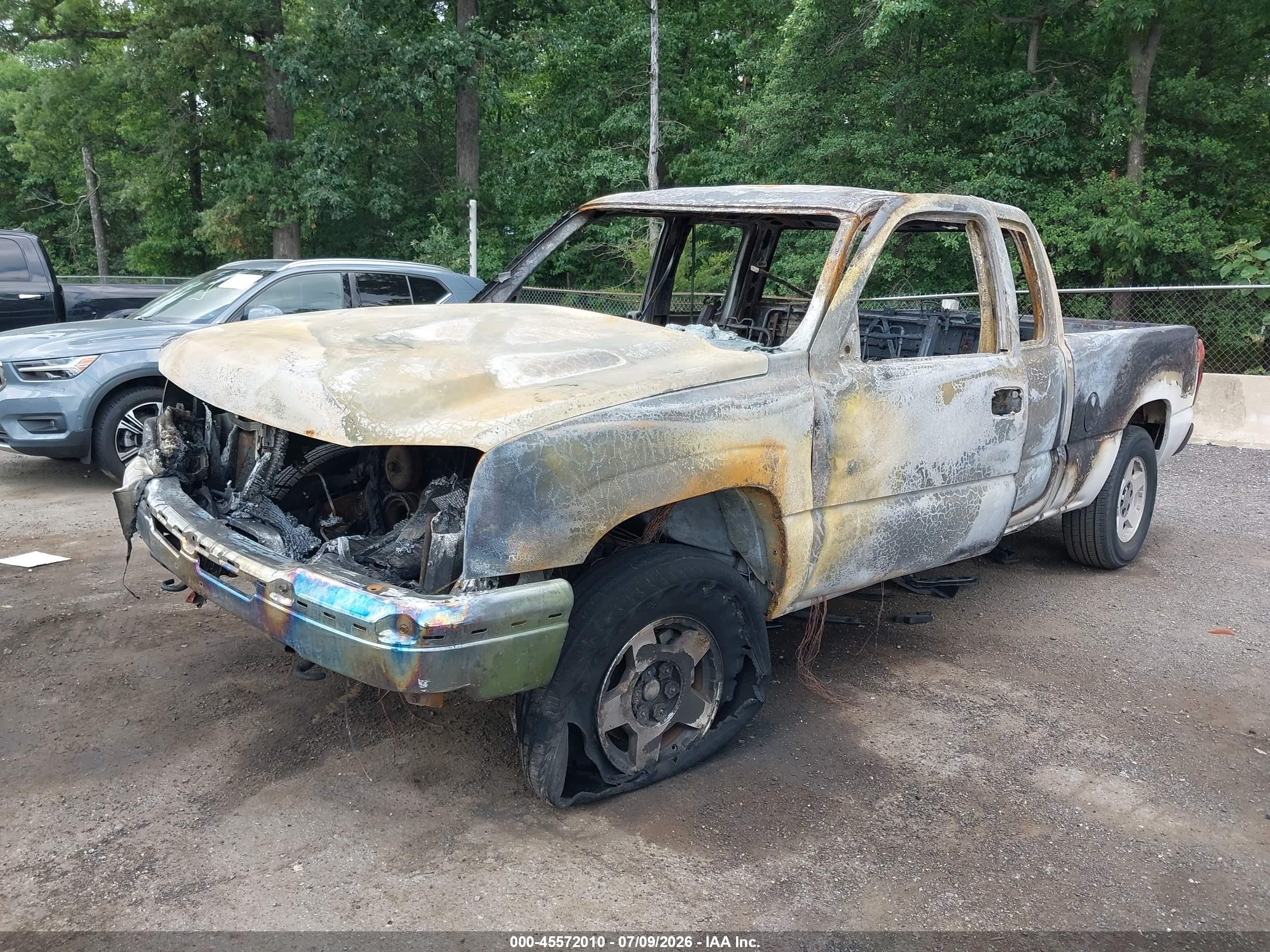 2006 Chevrolet Silverado 1500 Lt1 Белый vin: 1GCEK19V46Z105861